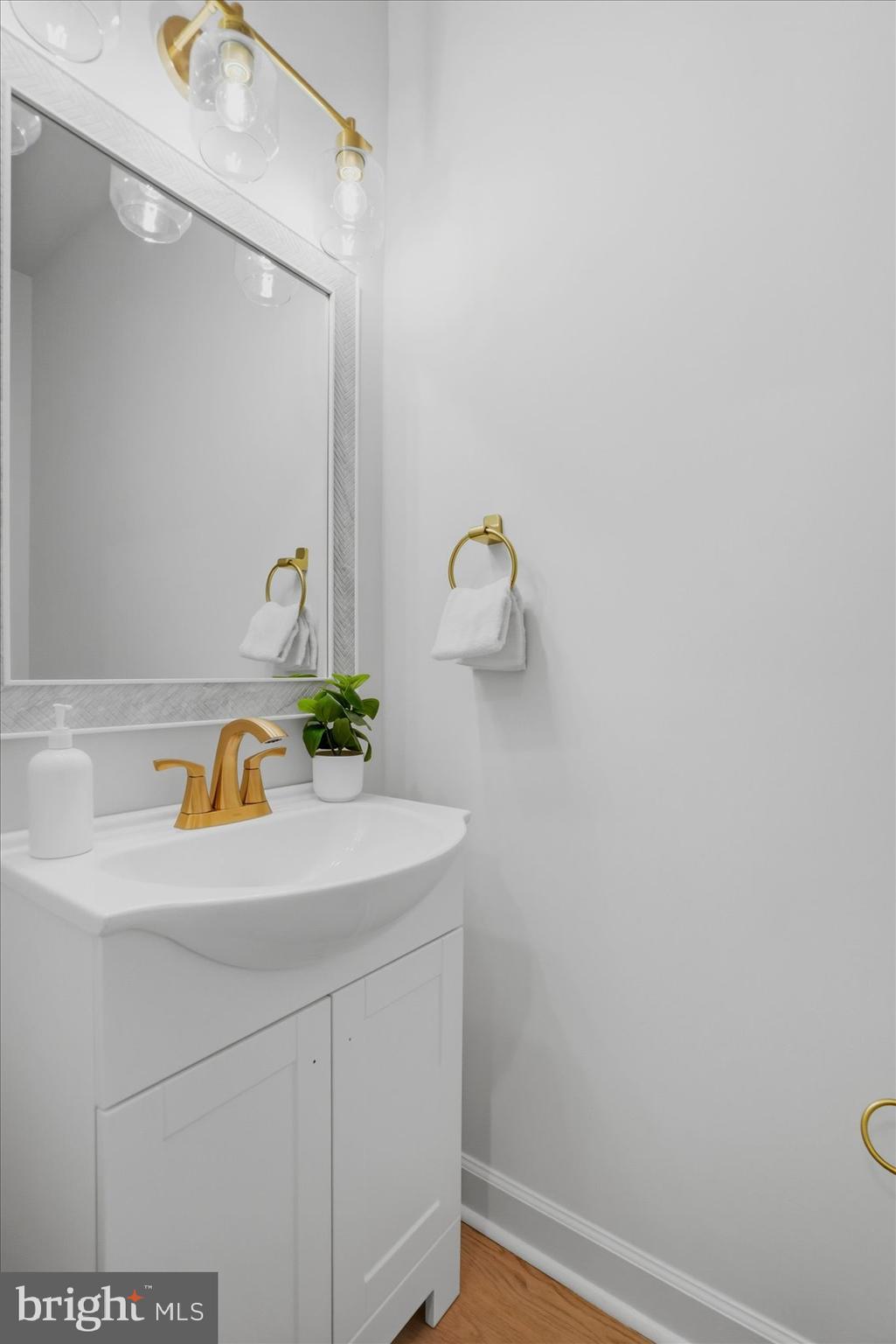 DEARBOUGHT - Residential