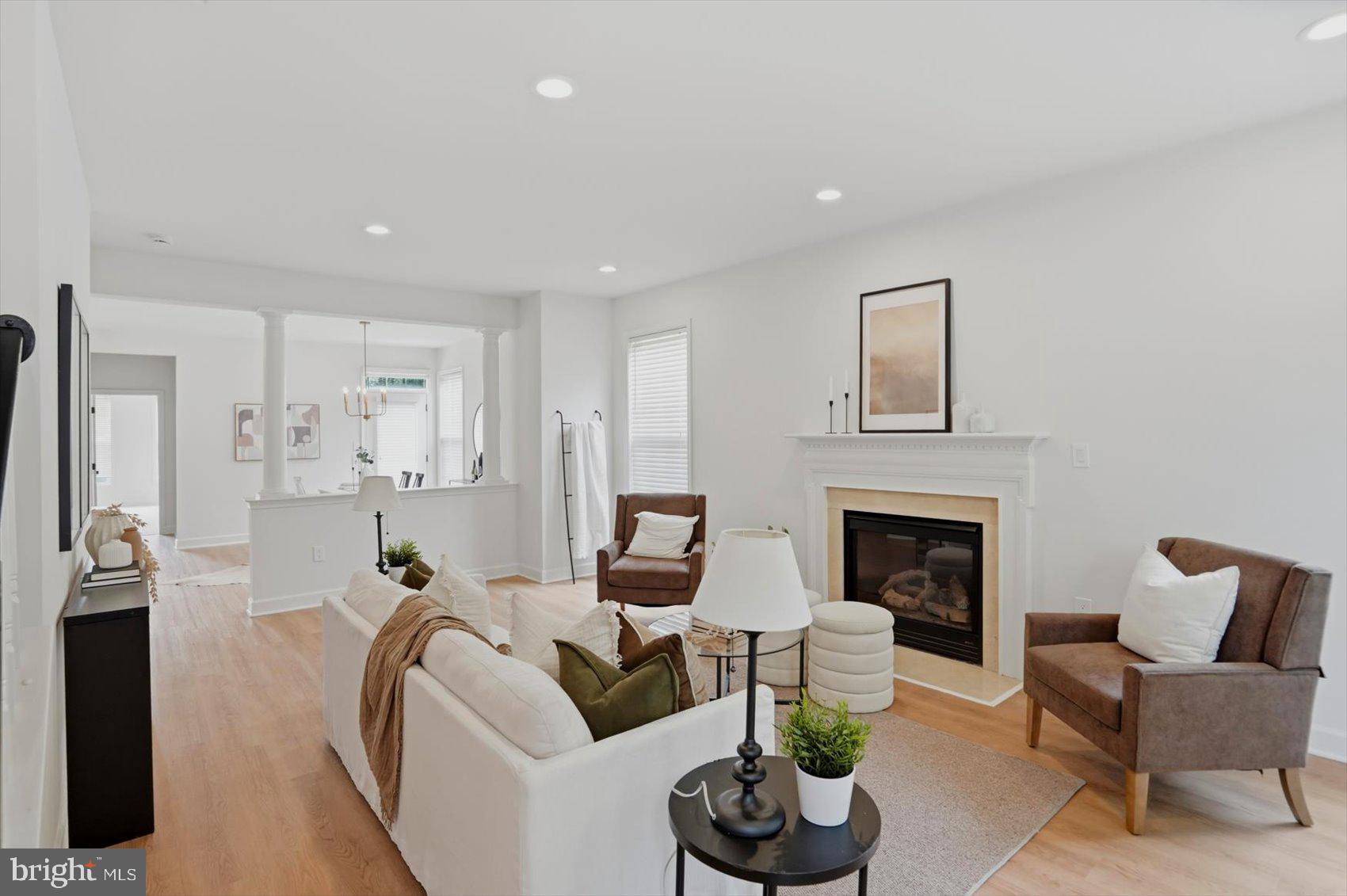 DEARBOUGHT - Residential