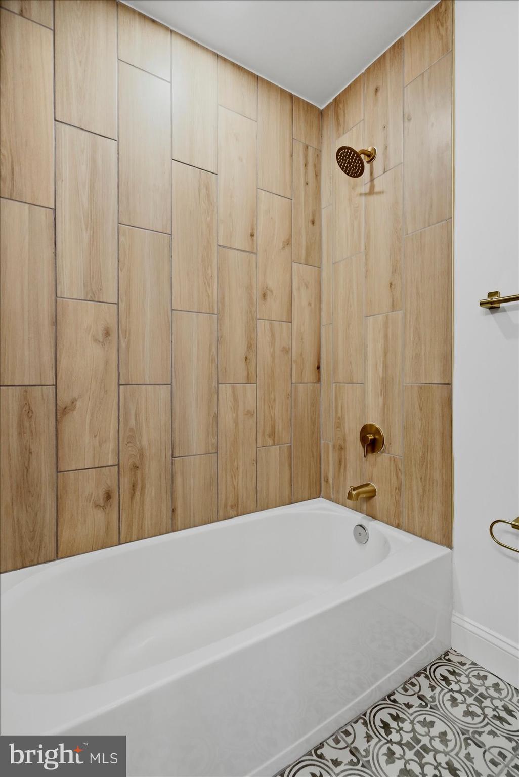 DEARBOUGHT - Residential
