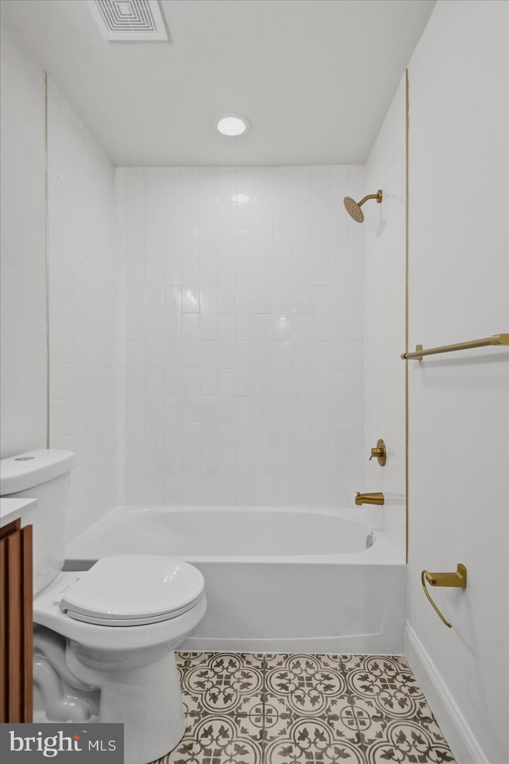 DEARBOUGHT - Residential