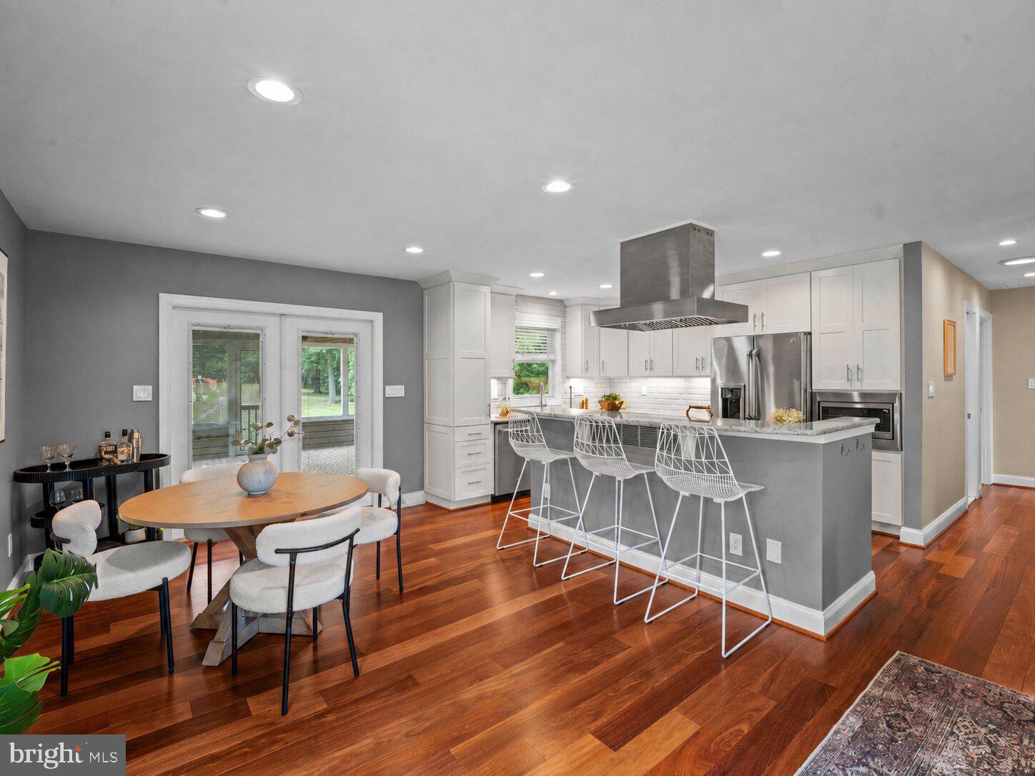 BELHAVEN BEACH - Residential