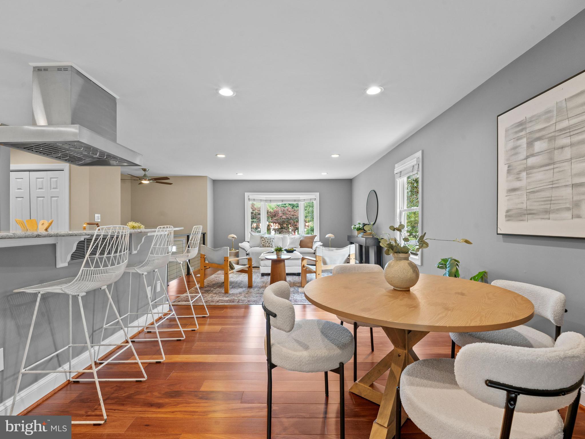 BELHAVEN BEACH - Residential