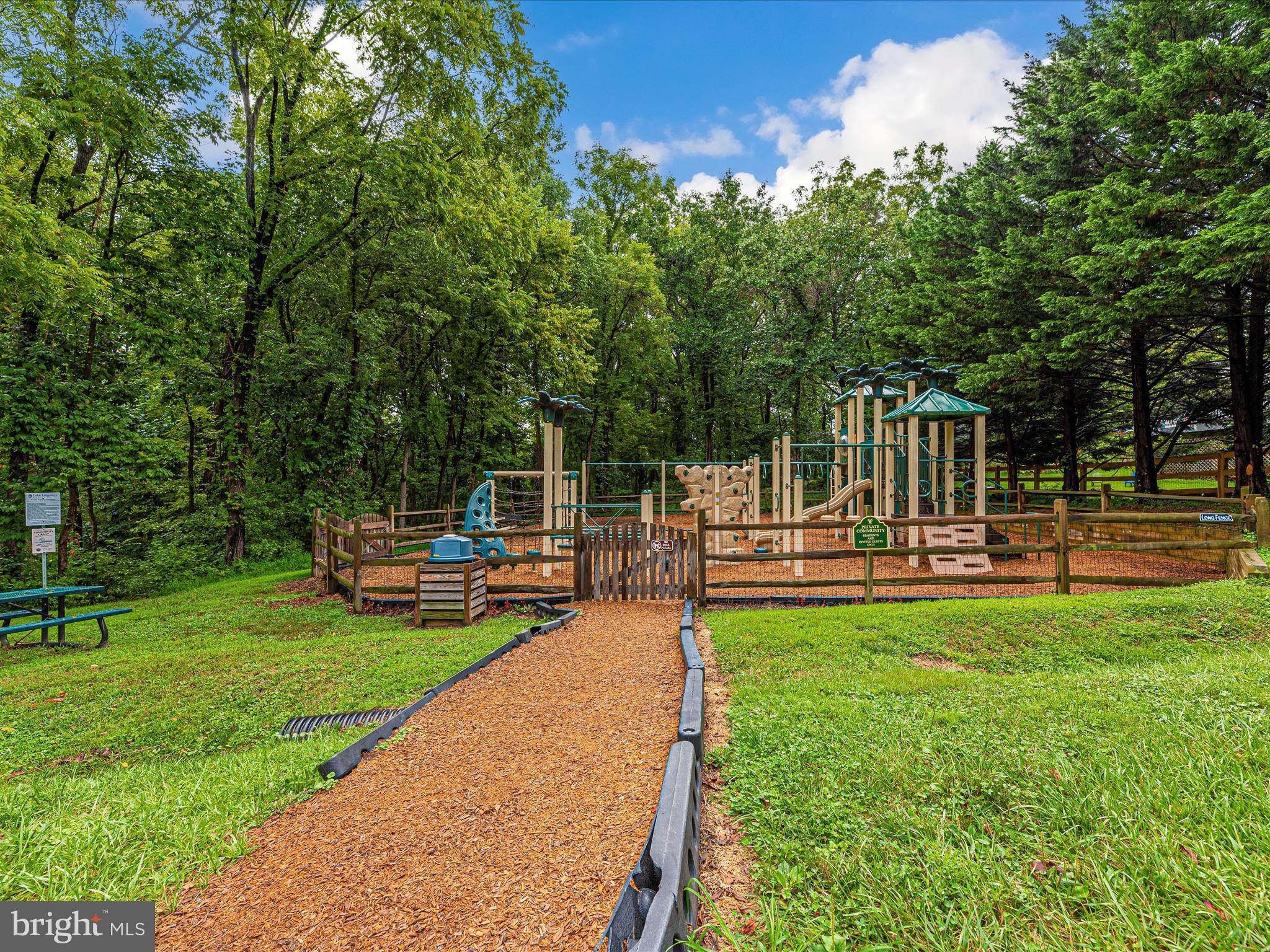 PINEHURST - Residential