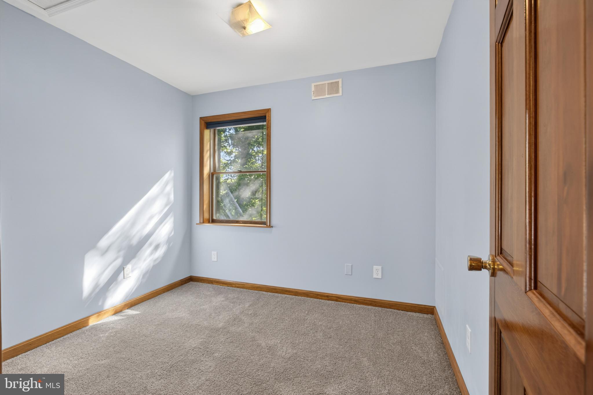 BROOK VALLEY FARMS - Residential