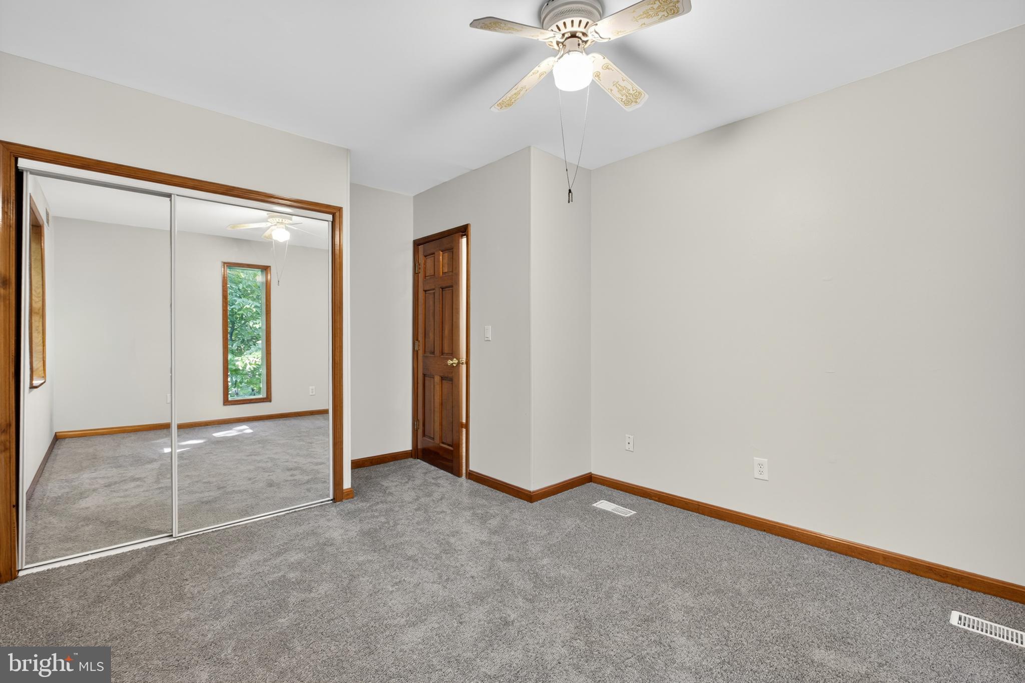 BROOK VALLEY FARMS - Residential