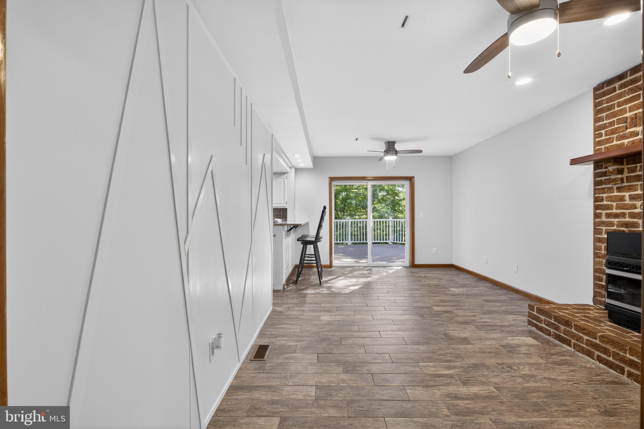 BROOK VALLEY FARMS - Residential