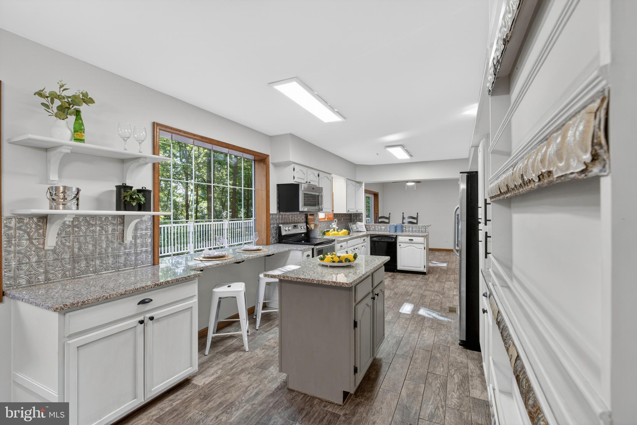 BROOK VALLEY FARMS - Residential