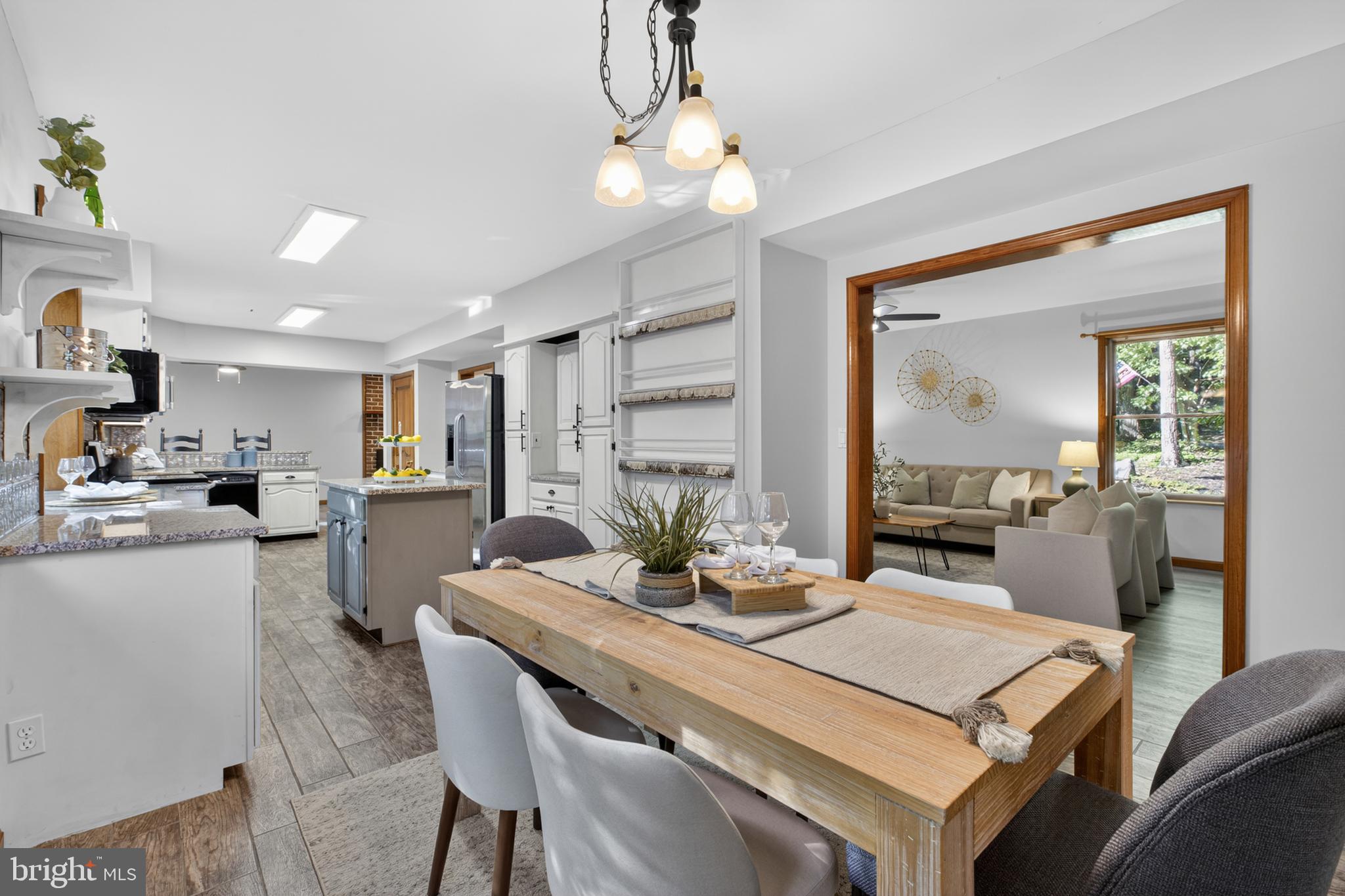BROOK VALLEY FARMS - Residential