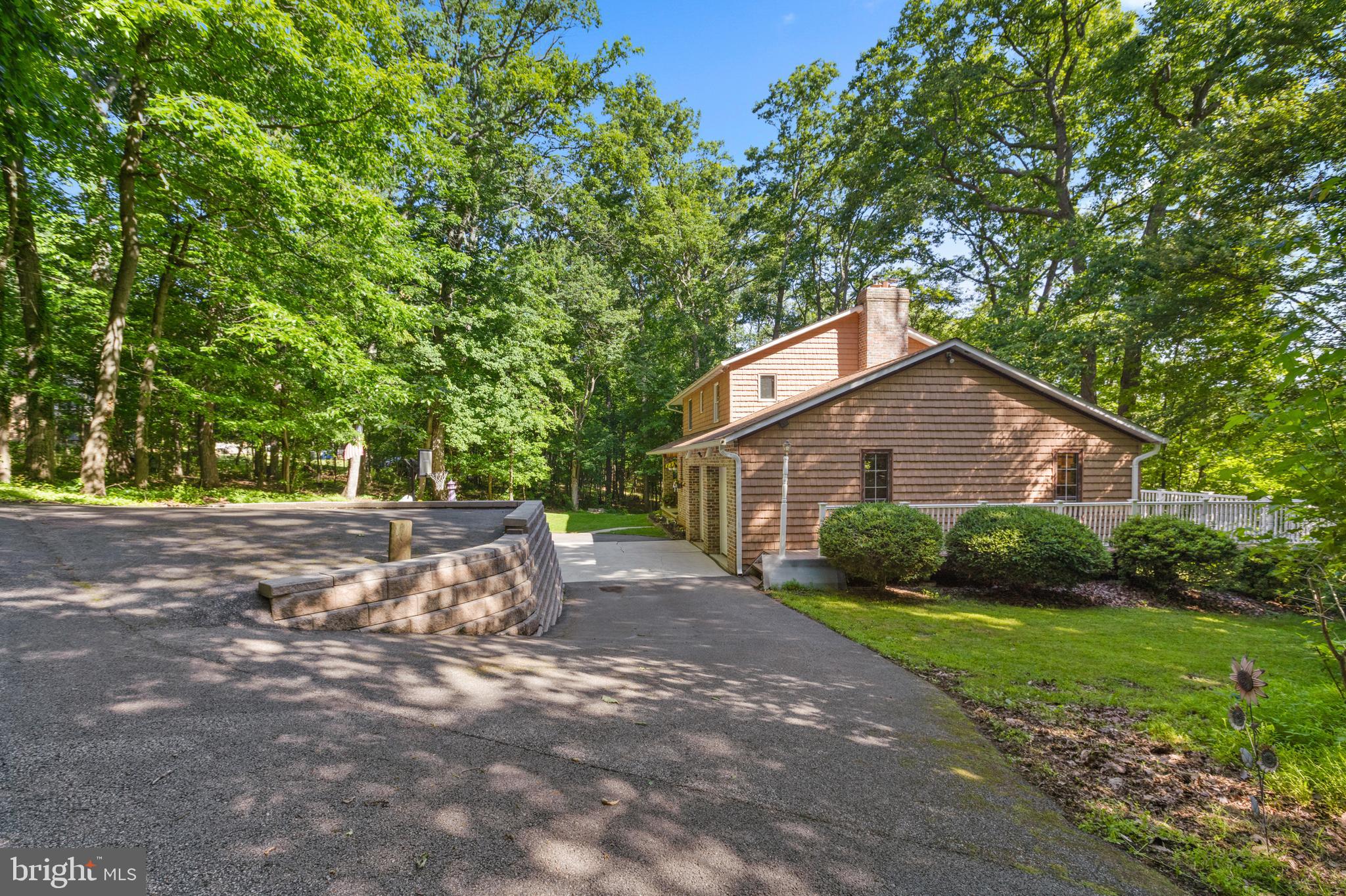 BROOK VALLEY FARMS - Residential