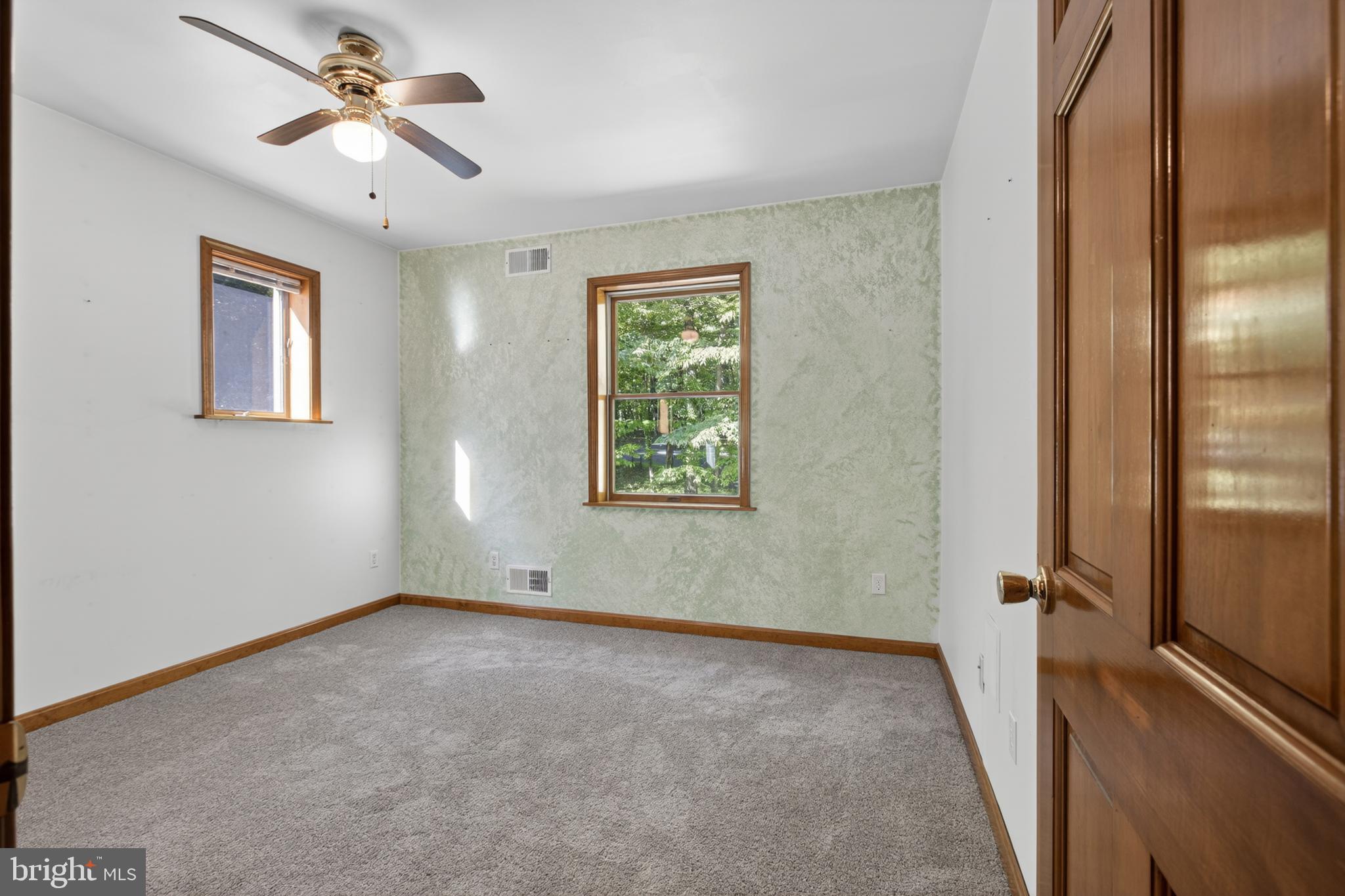 BROOK VALLEY FARMS - Residential