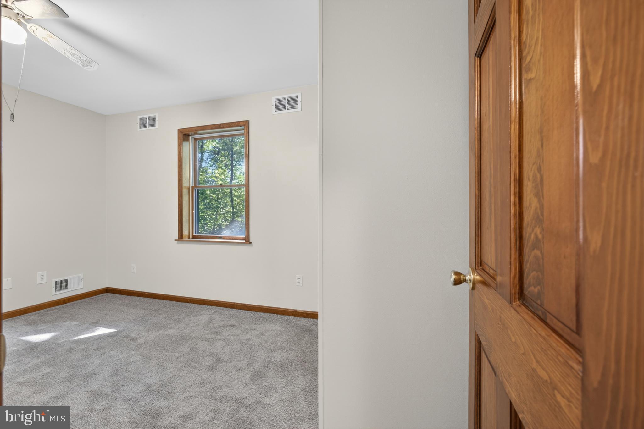 BROOK VALLEY FARMS - Residential