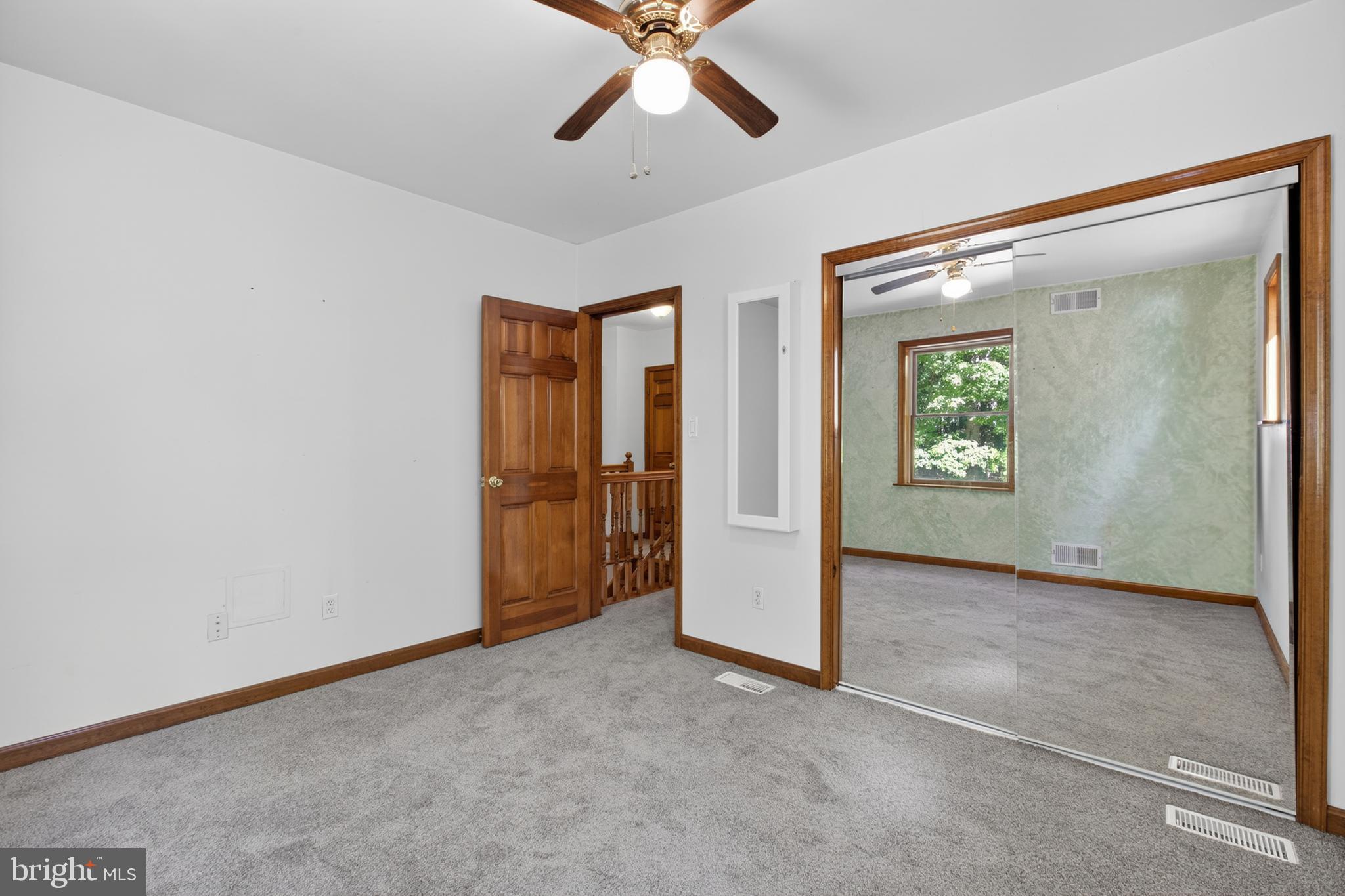 BROOK VALLEY FARMS - Residential