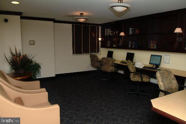 RENAISSANCE AT TYSONS - Residential Lease