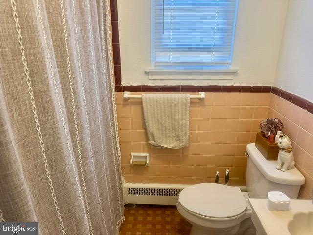 FOX CHASE - Residential Income