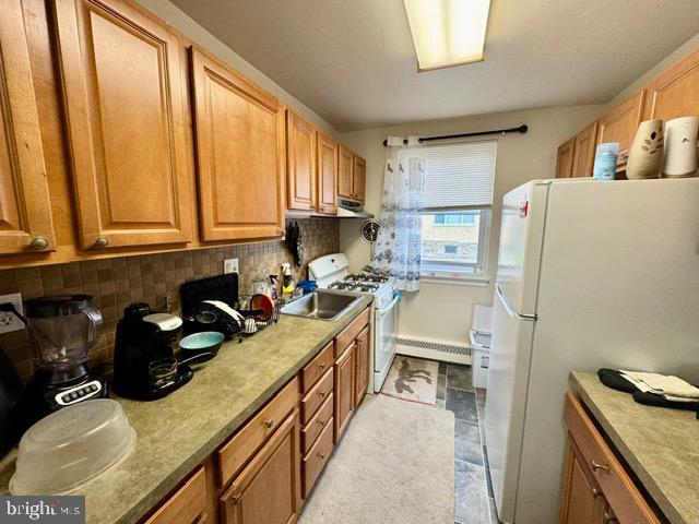 FOX CHASE - Residential Income