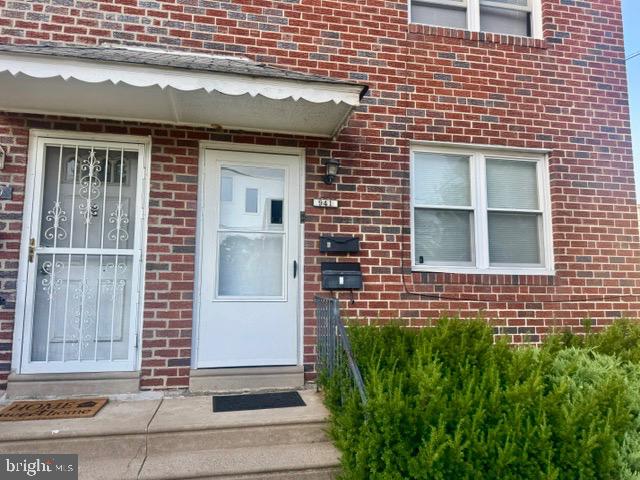 FOX CHASE - Residential Income