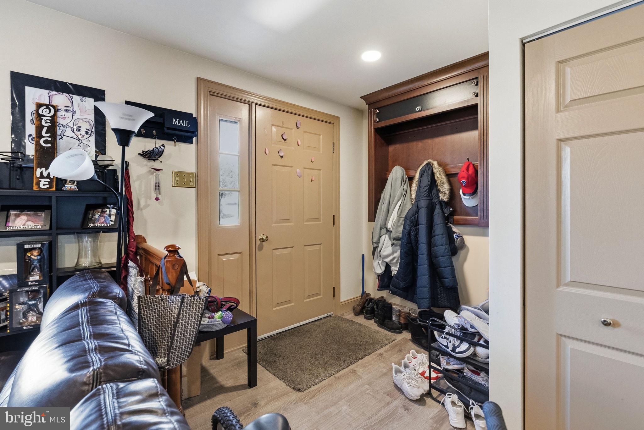 MAPLE GLEN - Residential
