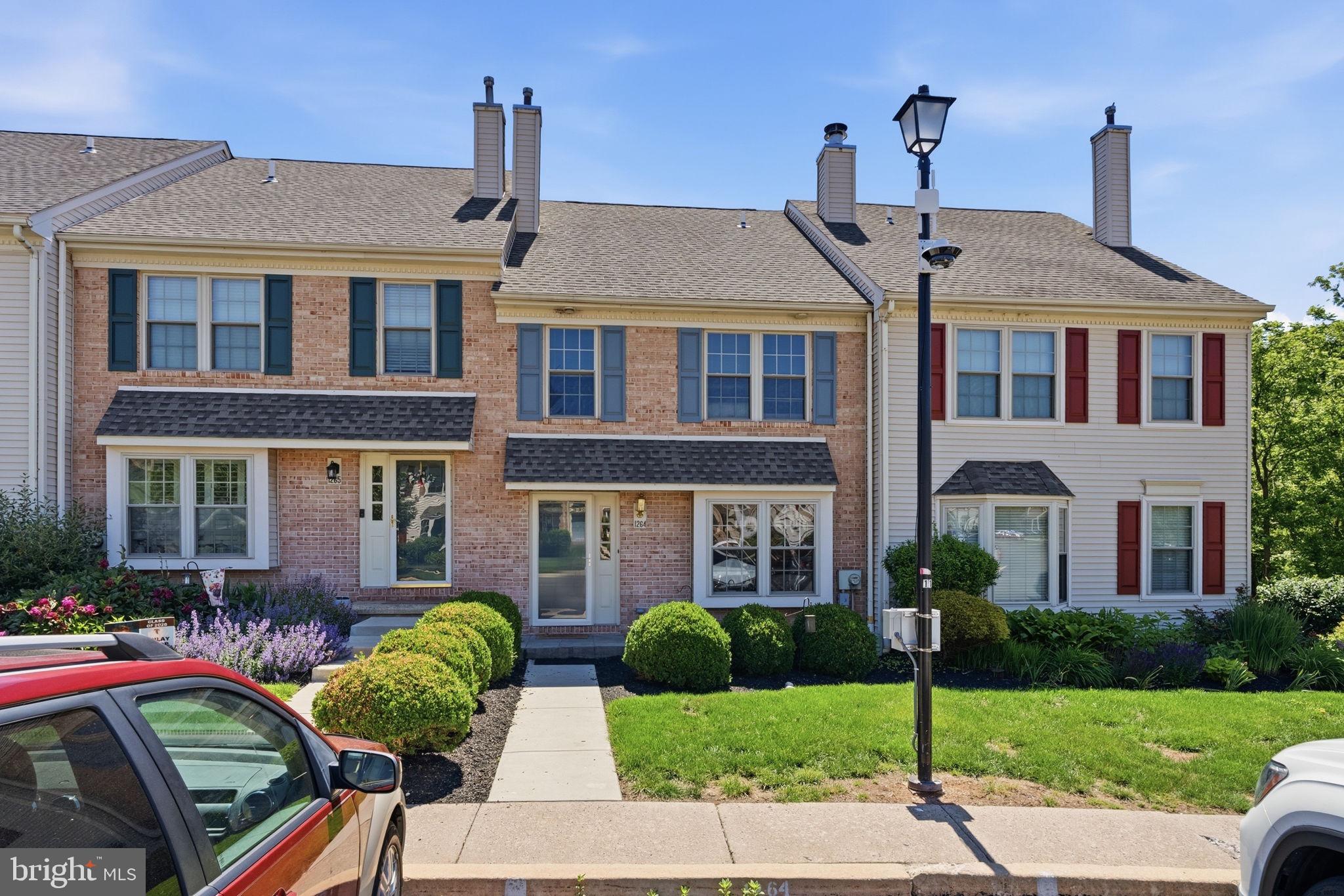 MAPLE GLEN - Residential