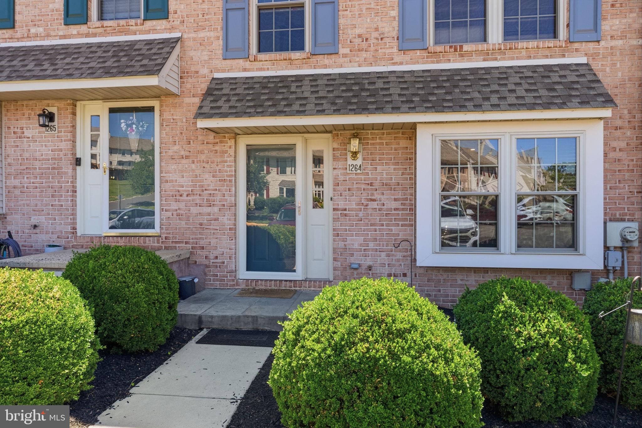 MAPLE GLEN - Residential