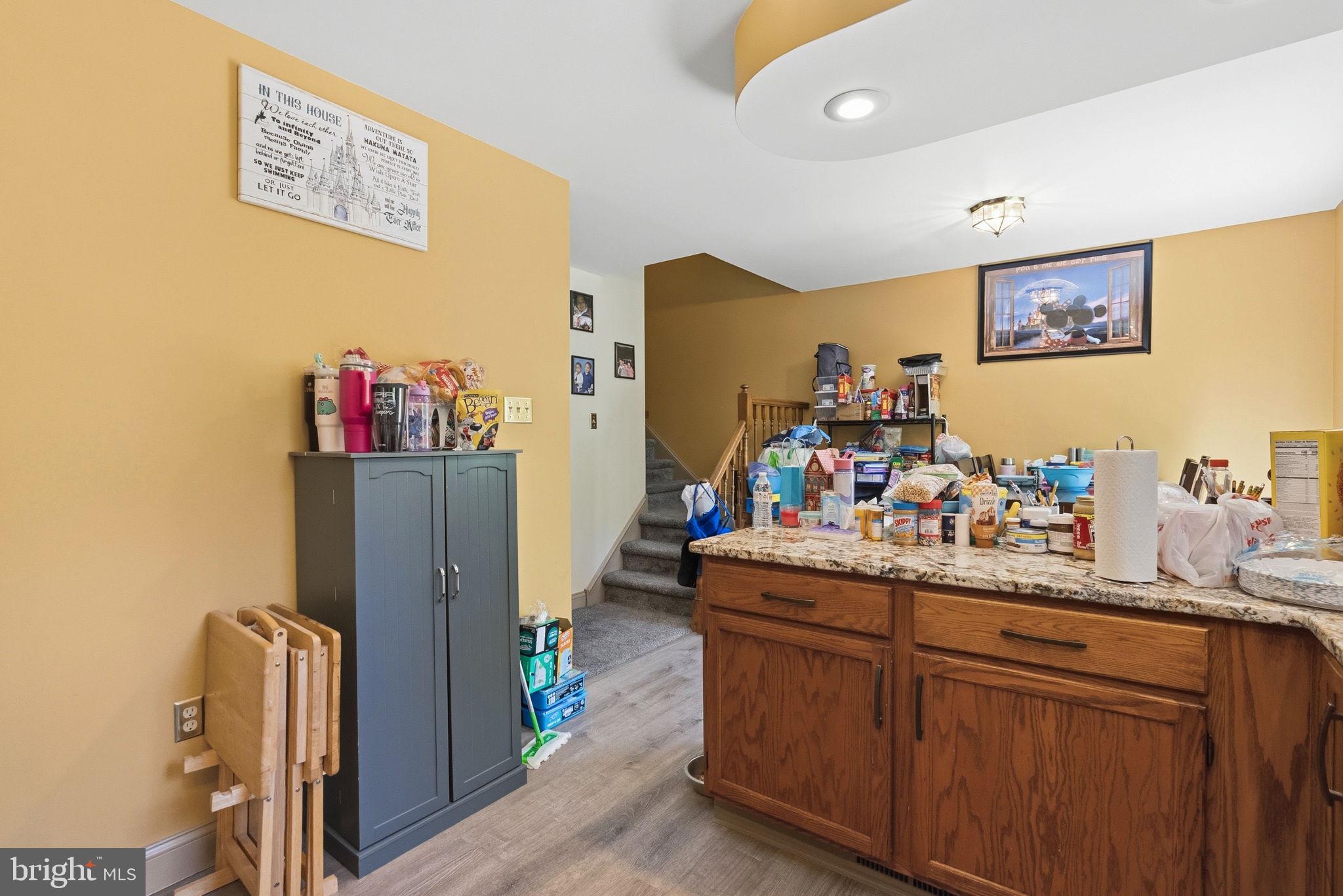 MAPLE GLEN - Residential
