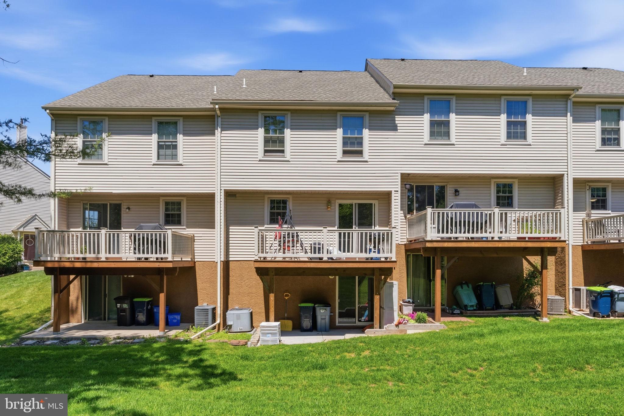 MAPLE GLEN - Residential