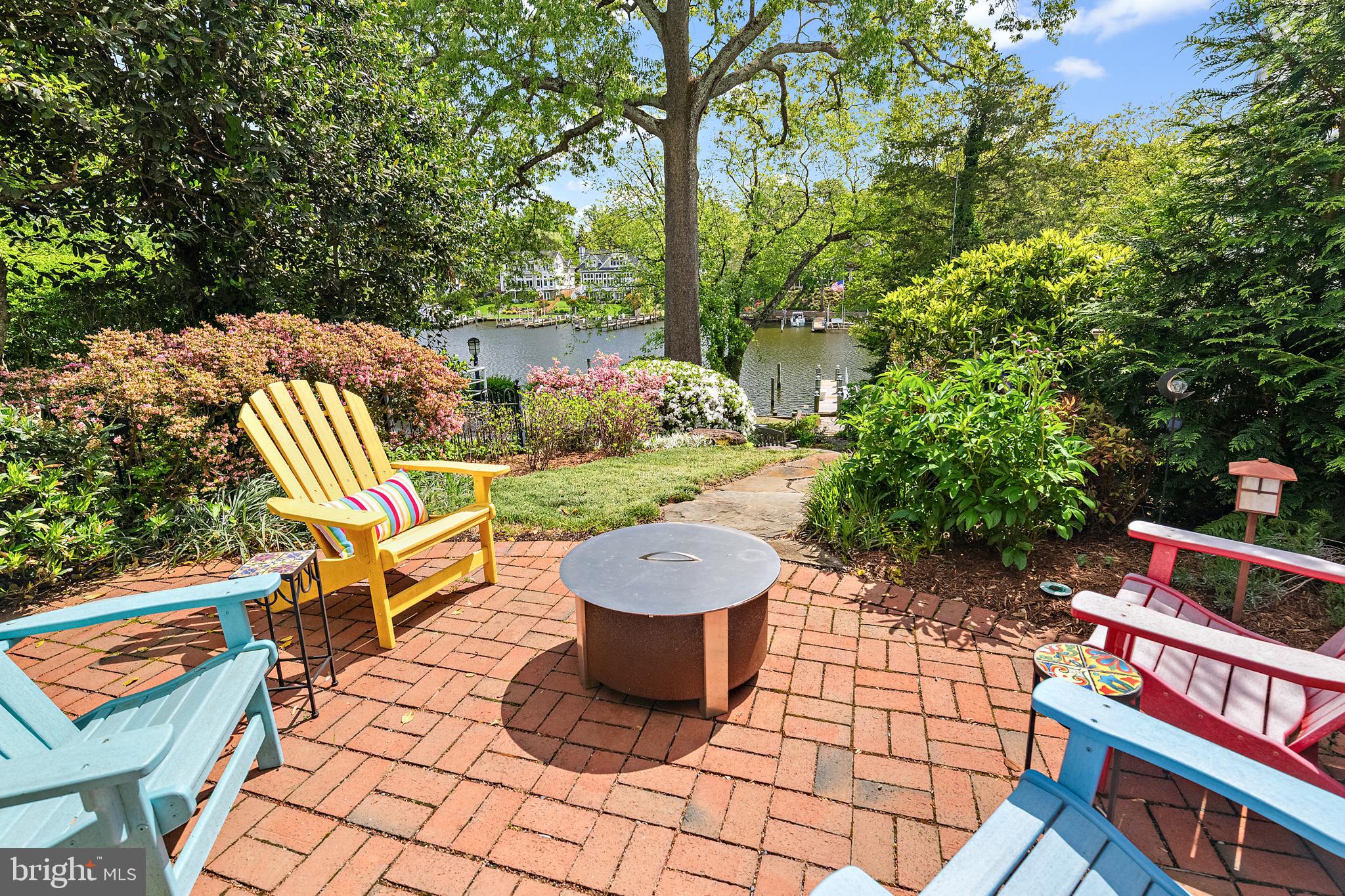 MURRAY HILL - Residential