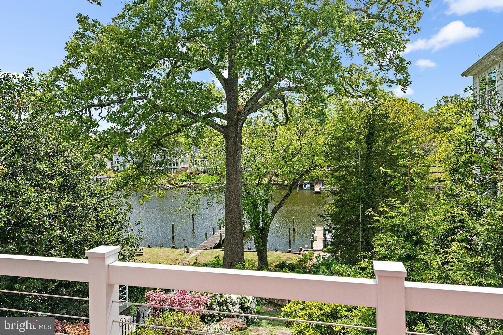 MURRAY HILL - Residential