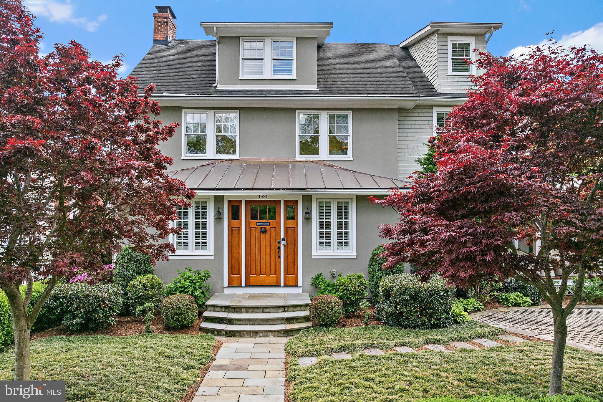 MURRAY HILL - Residential
