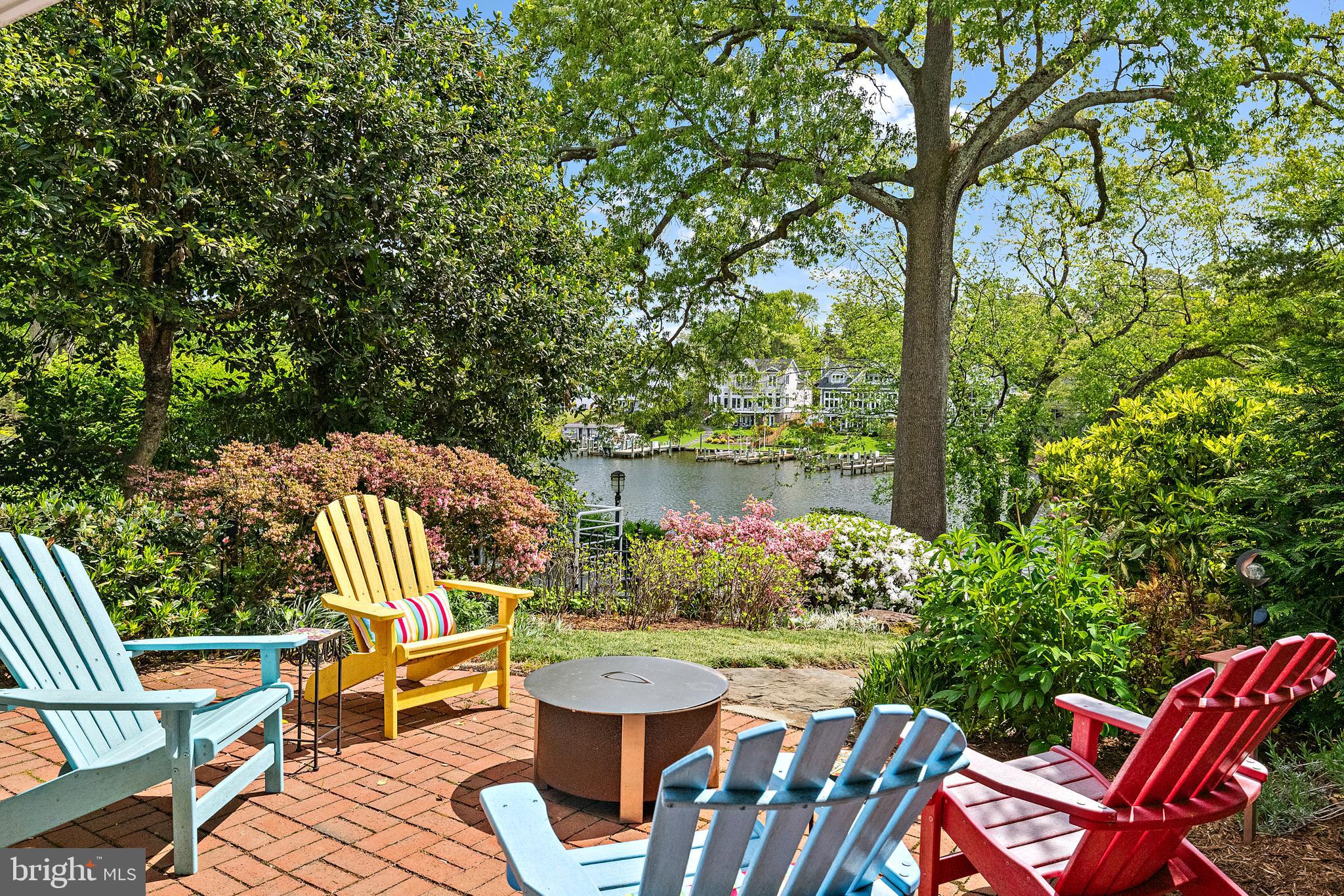 MURRAY HILL - Residential