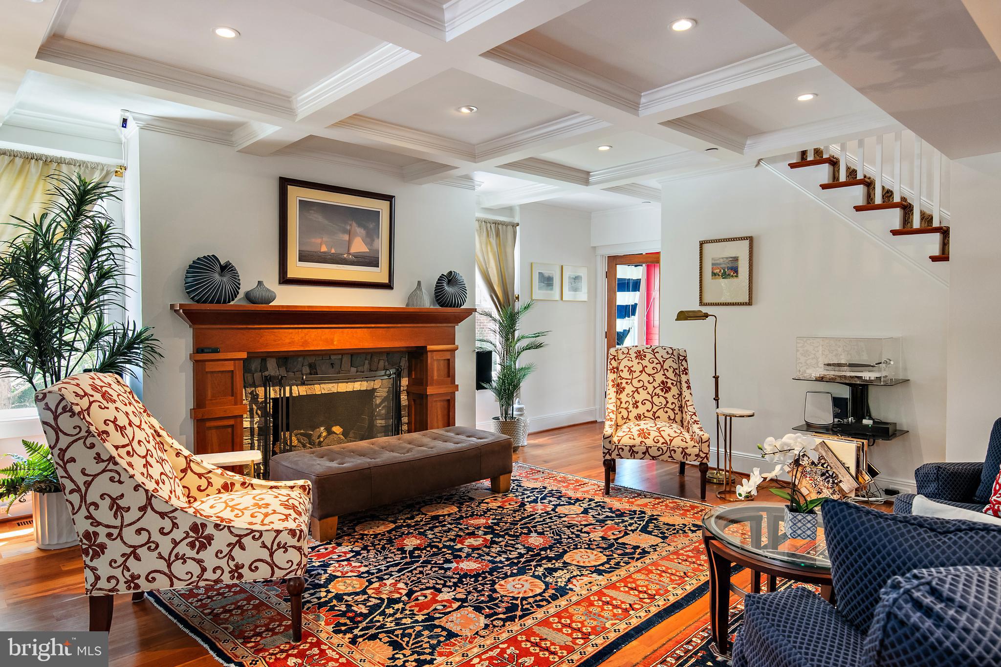 MURRAY HILL - Residential
