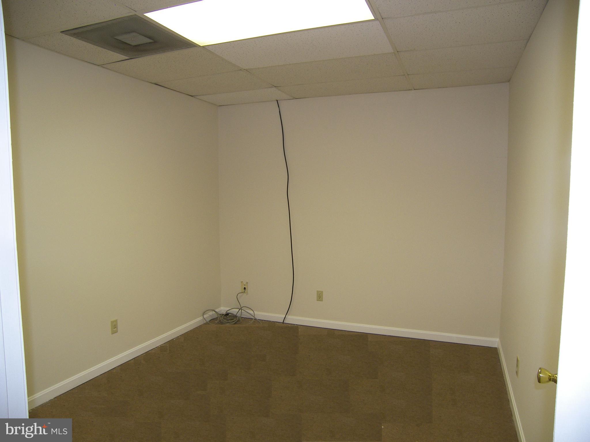 TYCO PARK - Commercial Sale