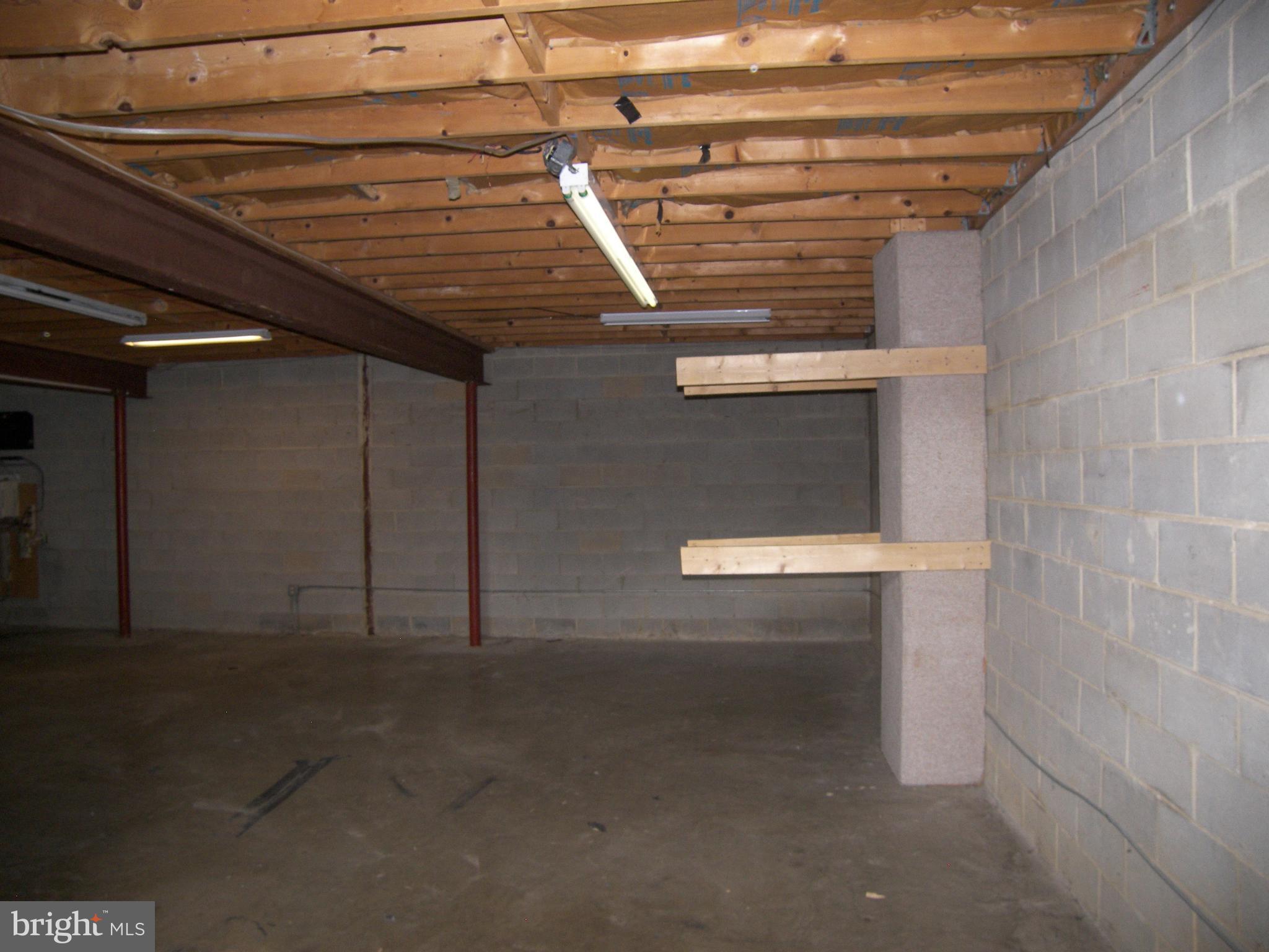 TYCO PARK - Commercial Sale