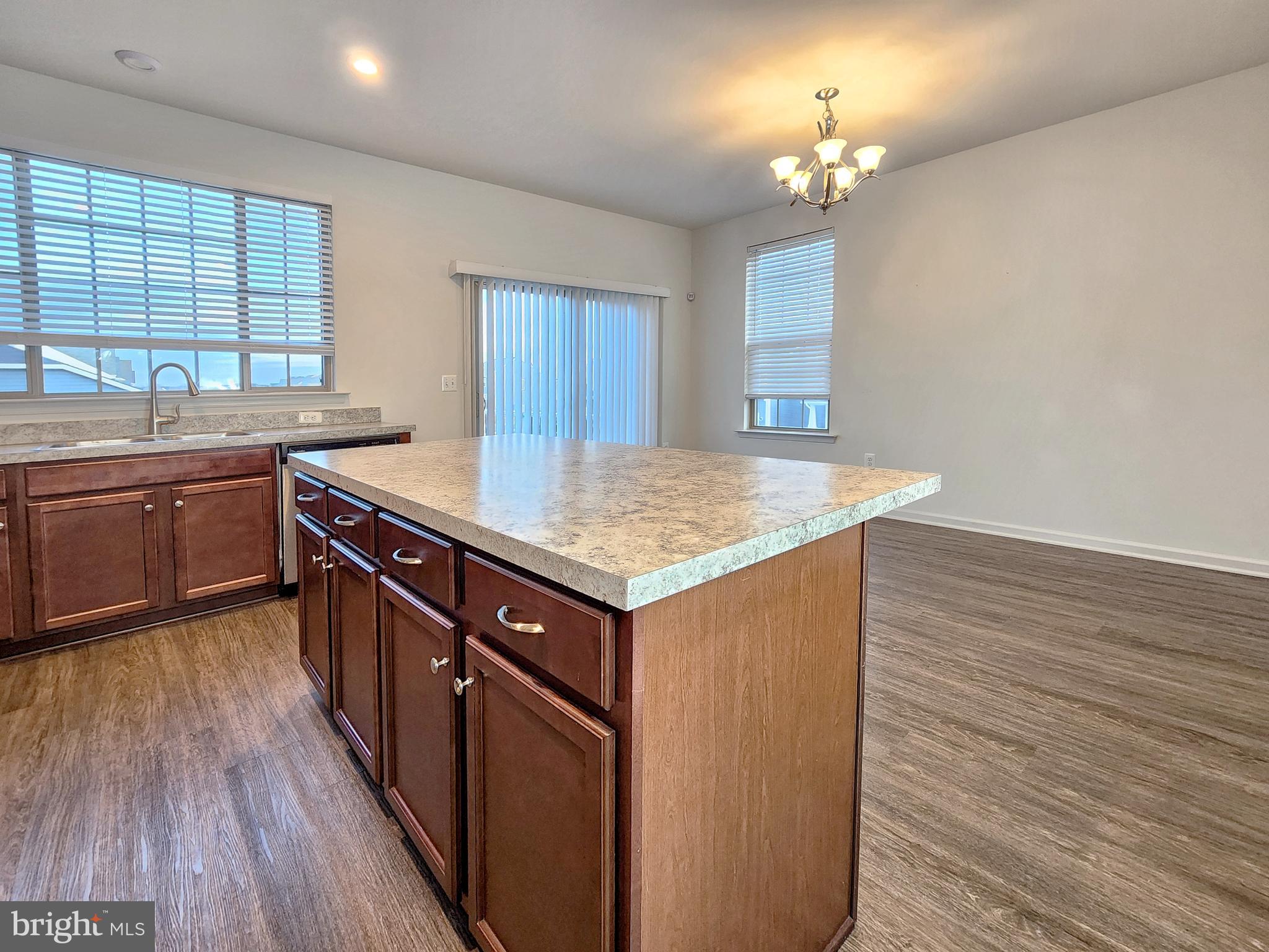NEW POST ON THE RAPPAHANNOCK - Residential