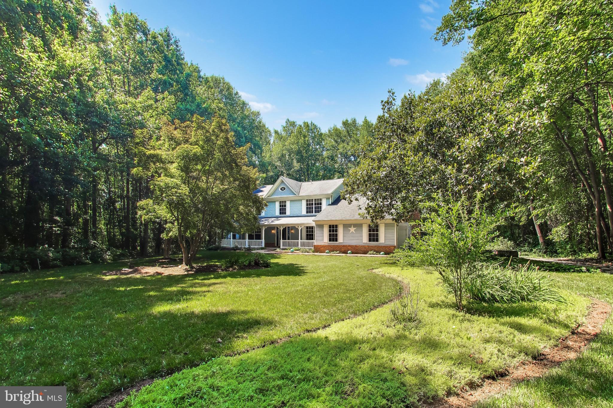 WOODMORE MEADOWS - Residential