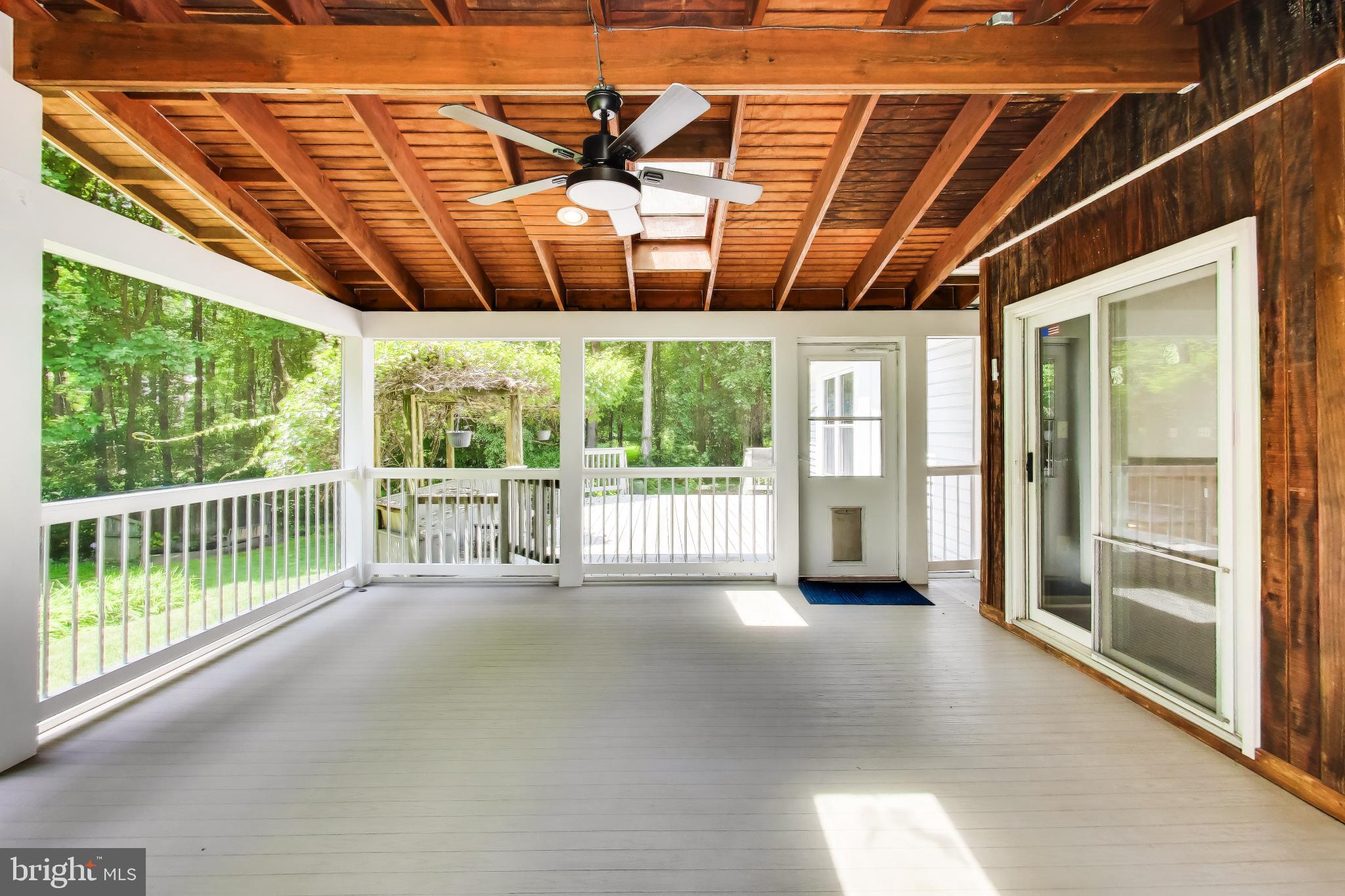 WOODMORE MEADOWS - Residential