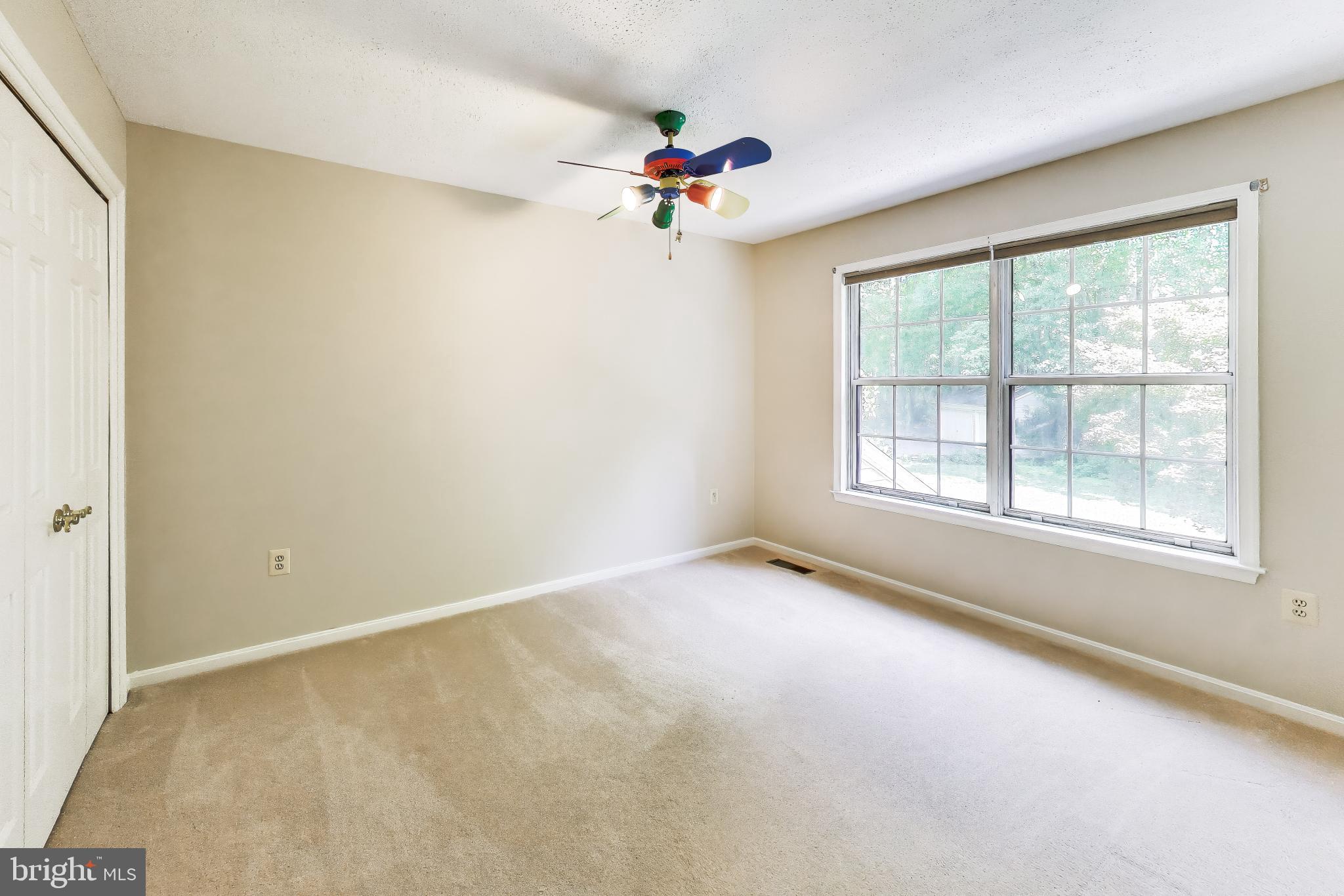 WOODMORE MEADOWS - Residential
