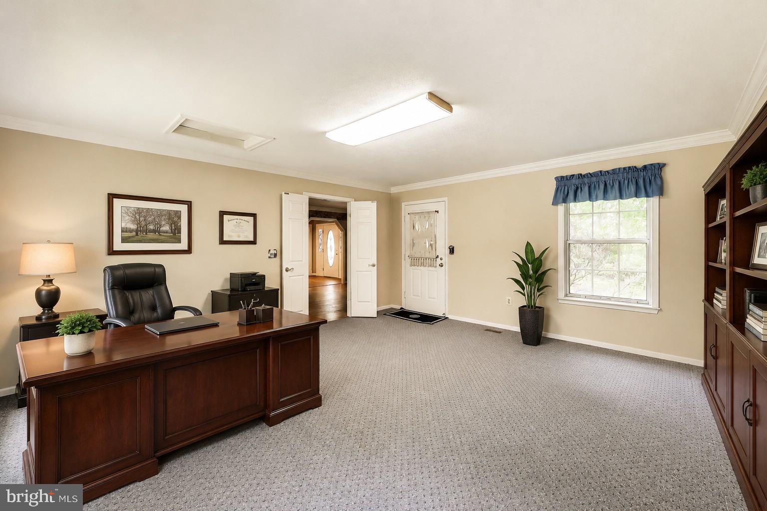 WOODMORE MEADOWS - Residential