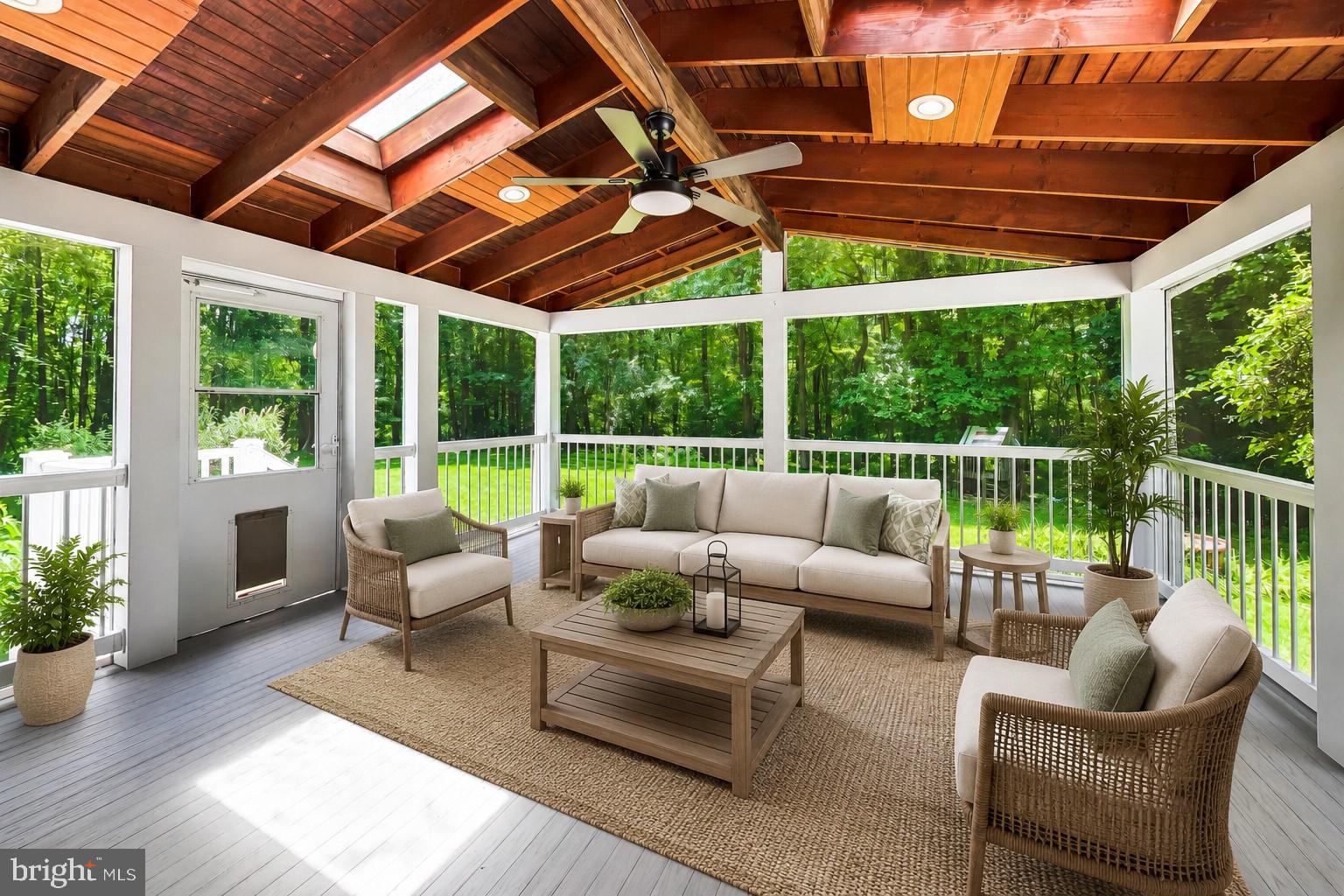 WOODMORE MEADOWS - Residential