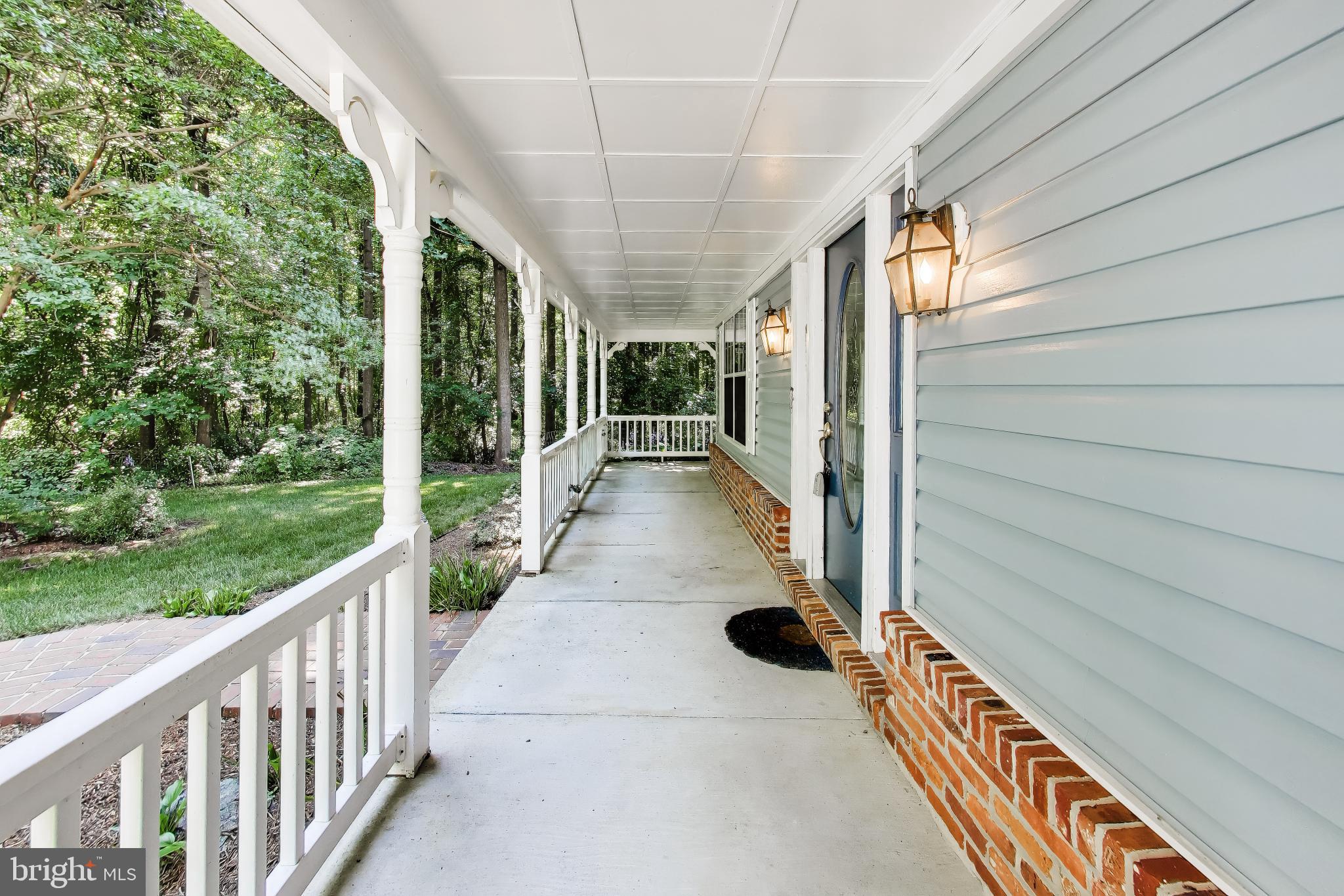 WOODMORE MEADOWS - Residential