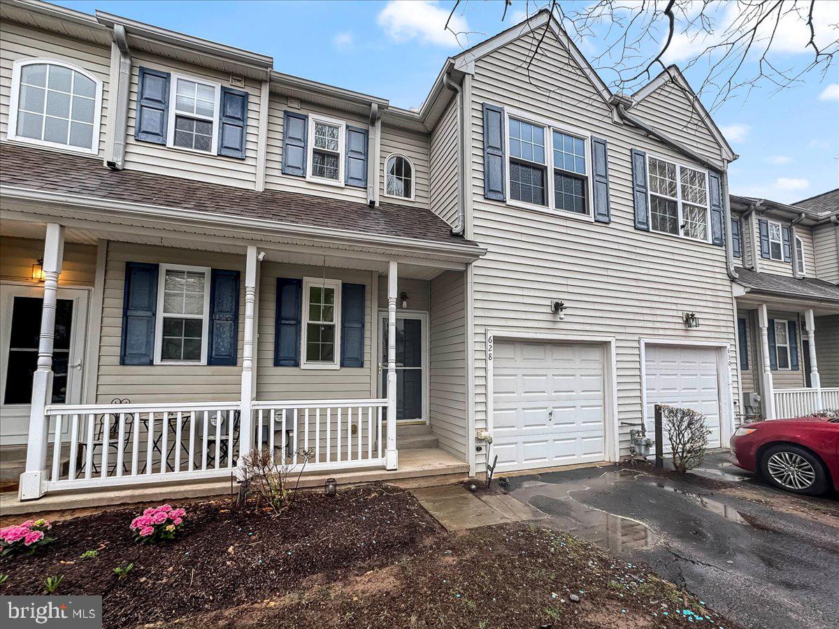 FRENCH CREEK TOWNH - Residential