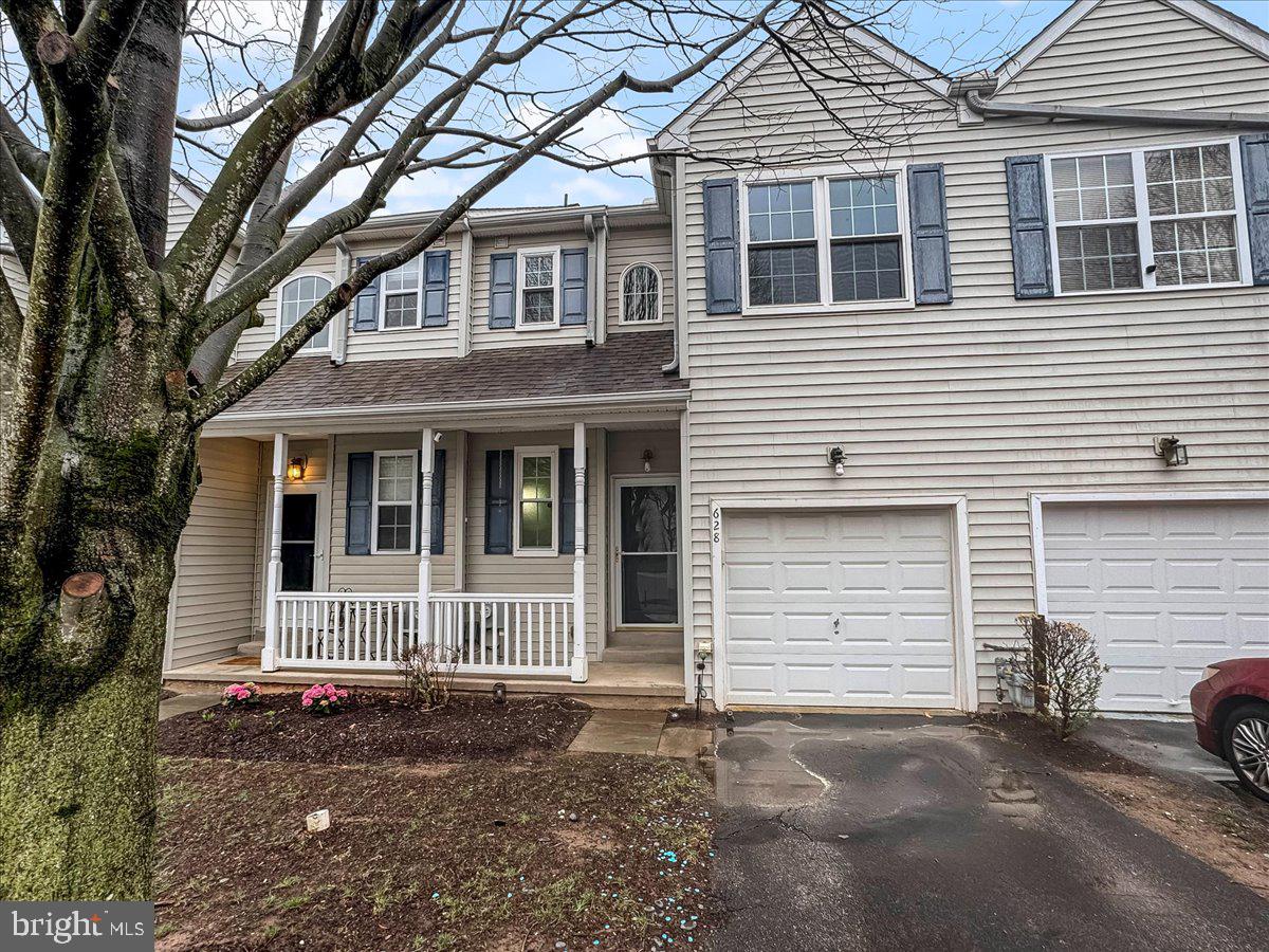 FRENCH CREEK TOWNH - Residential