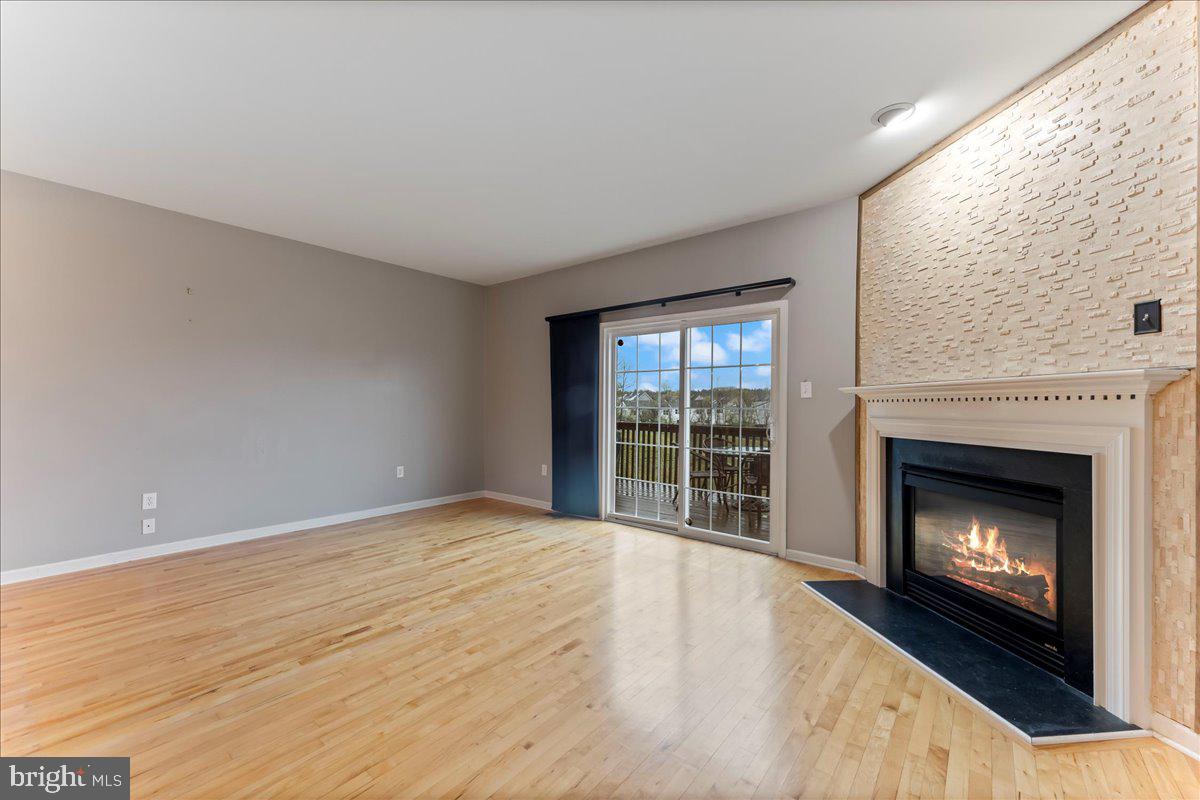 FRENCH CREEK TOWNH - Residential