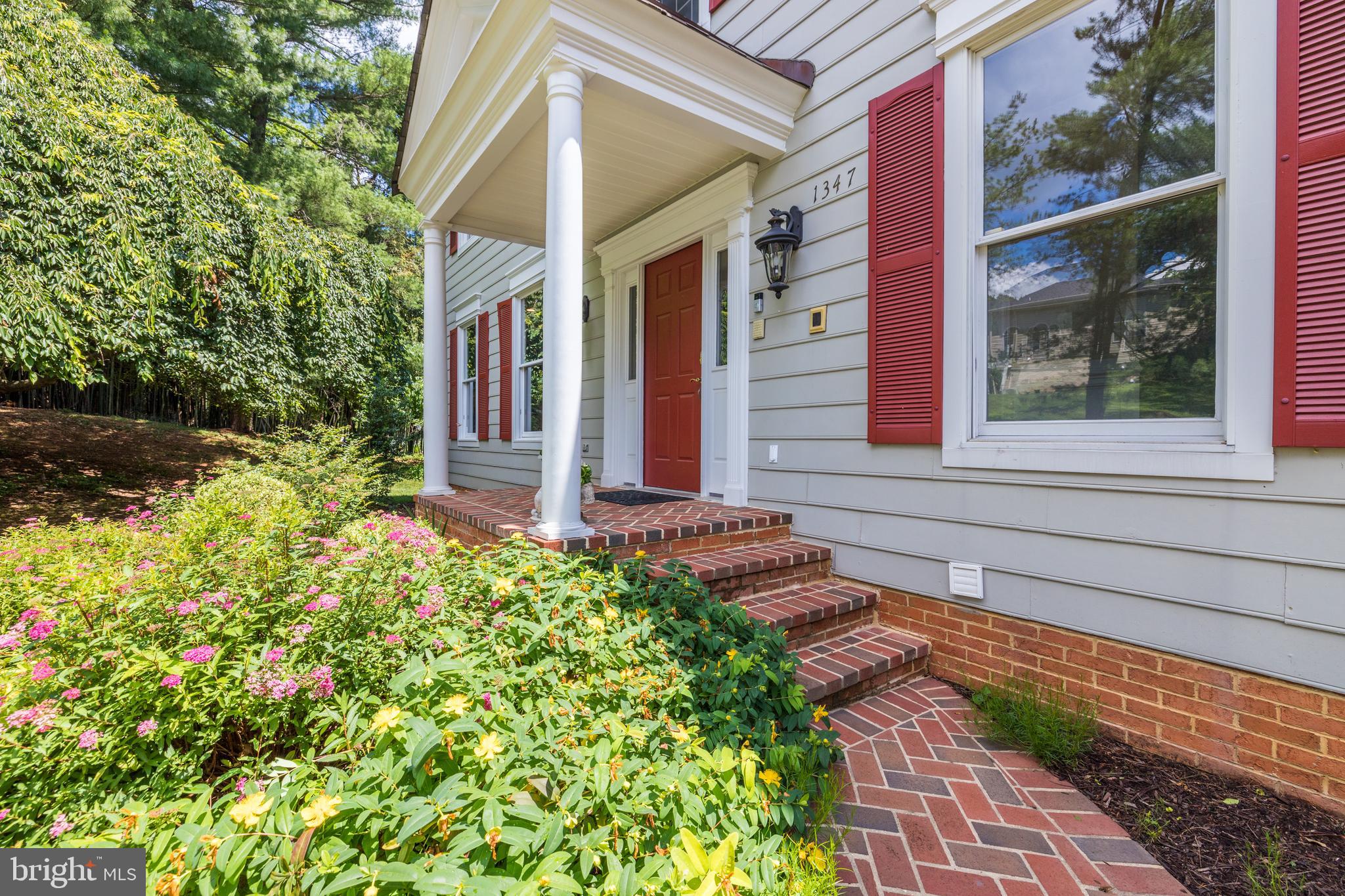 SUGAR MILL MEADOW - Residential