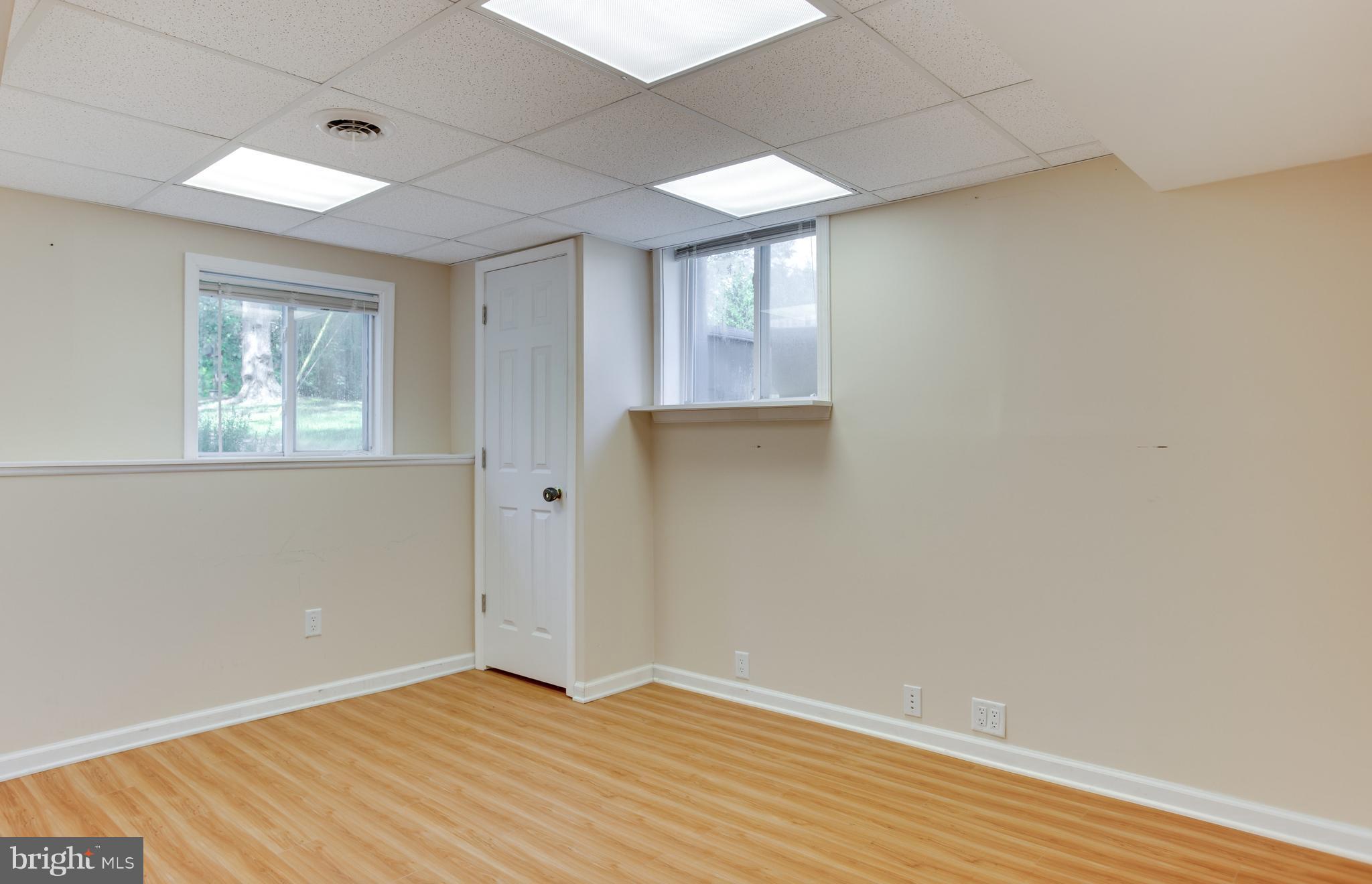 CHELSEA BEACH - Residential Lease