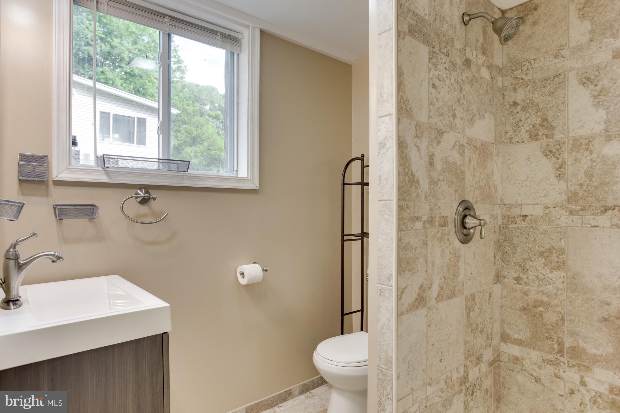 CHELSEA BEACH - Residential Lease