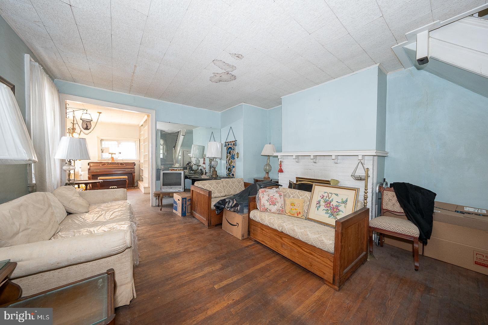 GERMANTOWN (WEST) - Residential