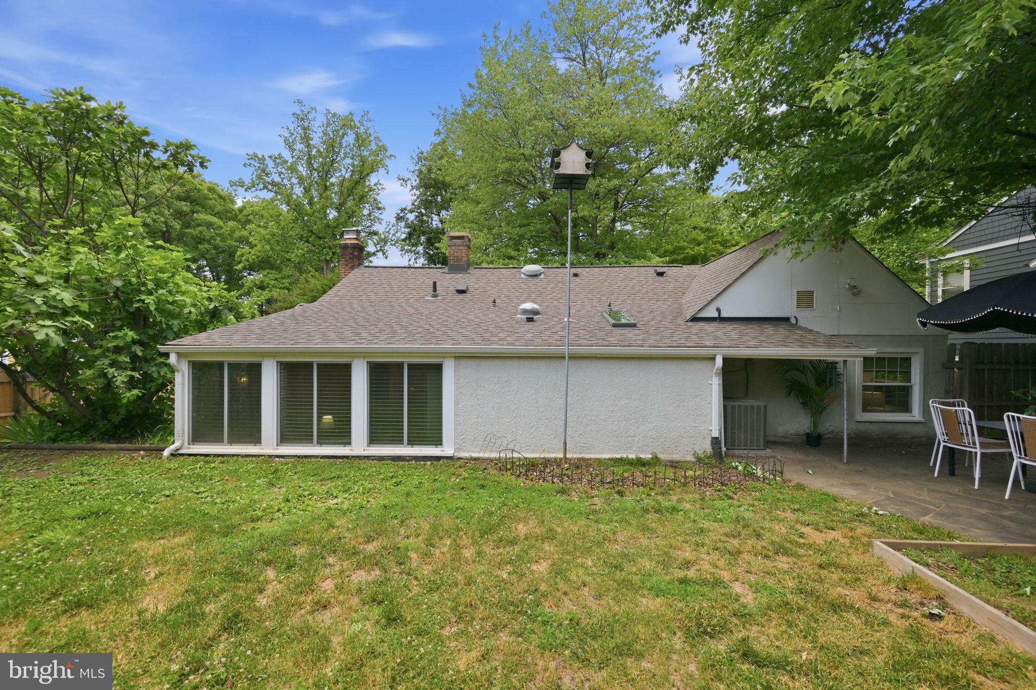 FOREST HILLS - Residential
