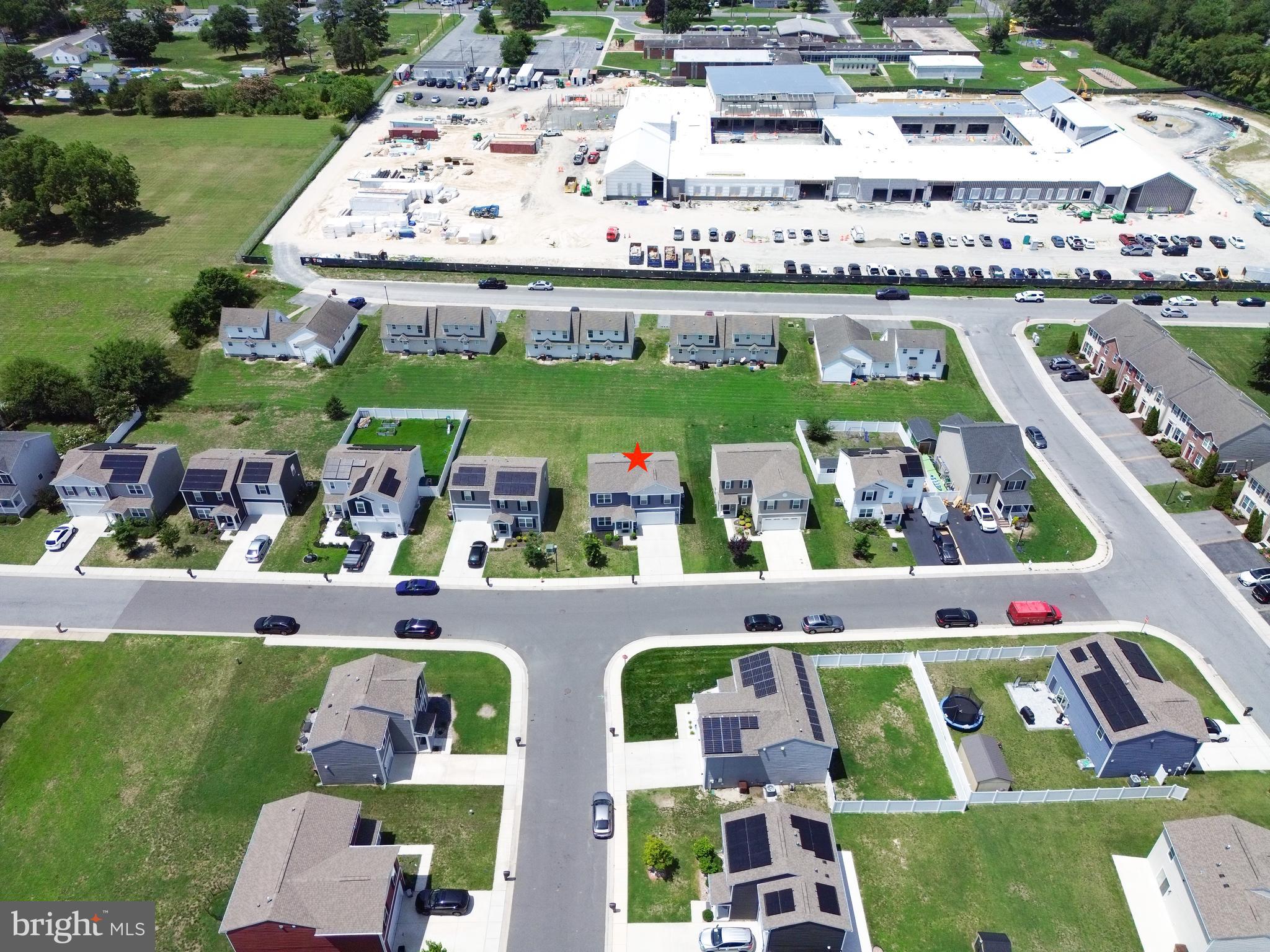 CEDAR COMMONS - Residential