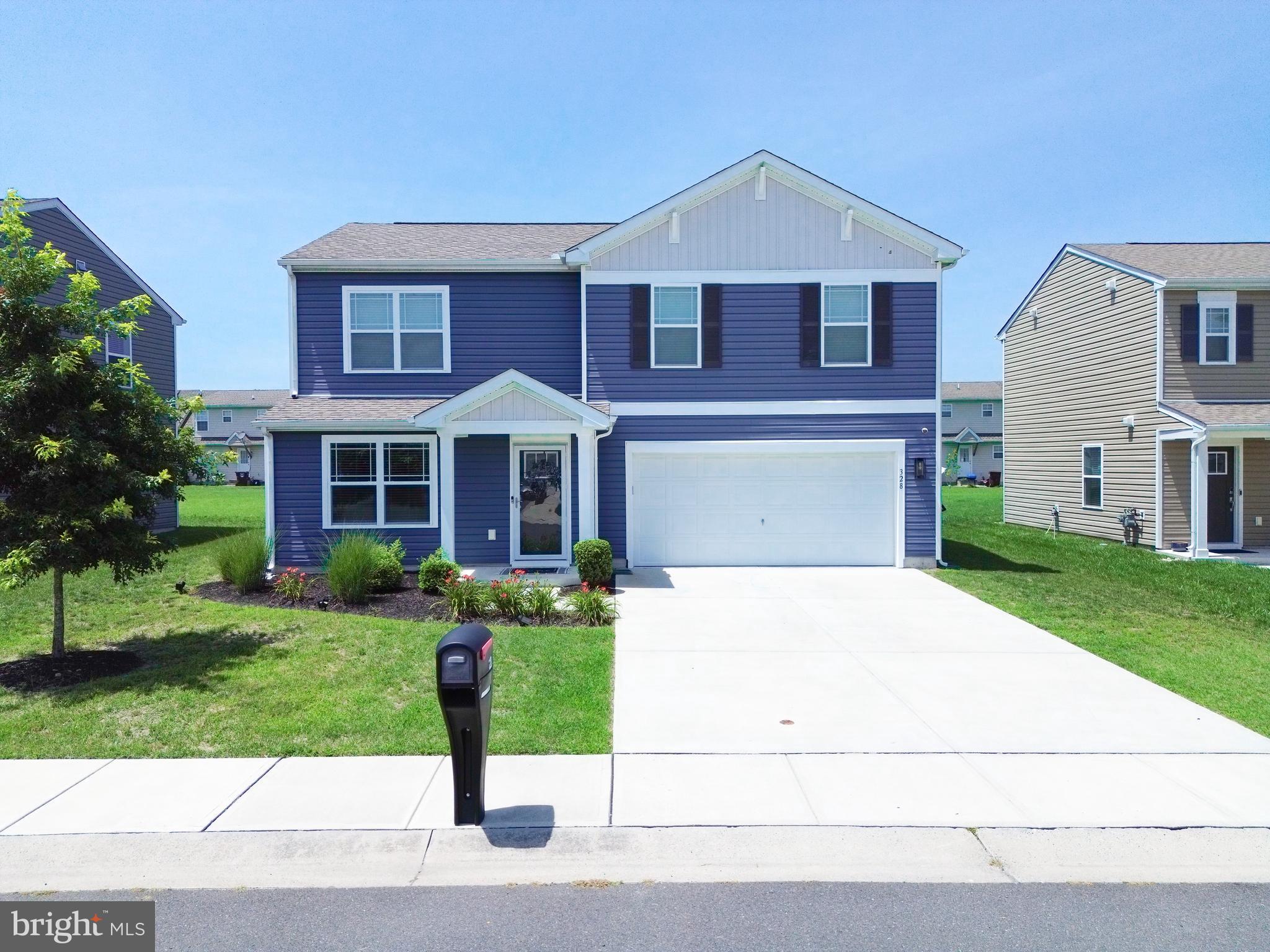 CEDAR COMMONS - Residential