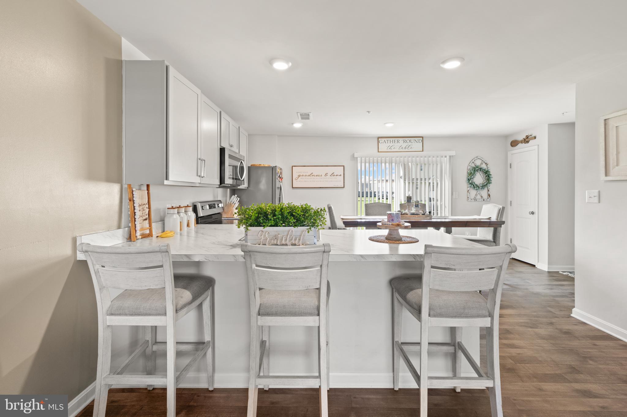 CEDAR COMMONS - Residential